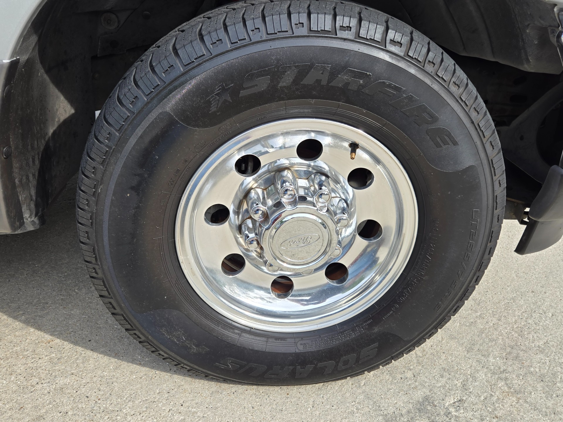 2003 Ford Excursion 64