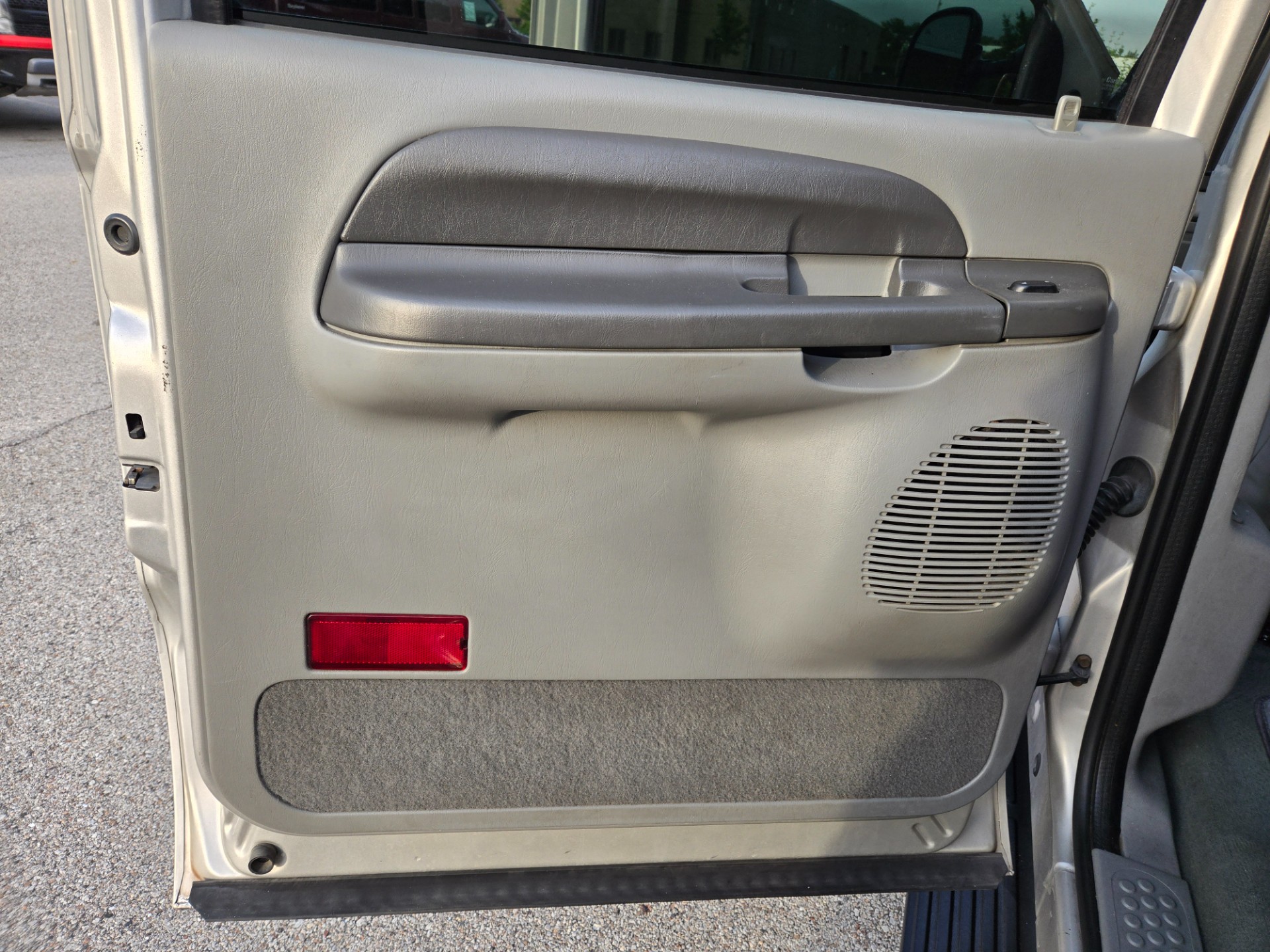 2003 Ford Excursion 75
