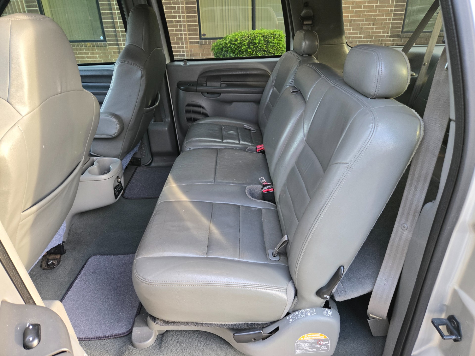 2003 Ford Excursion 77