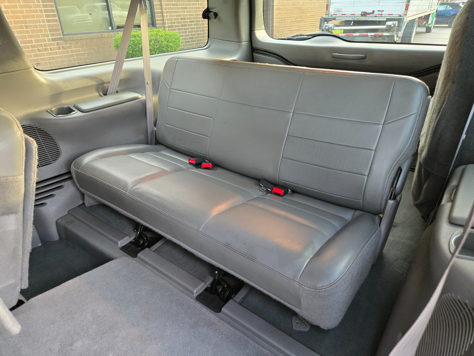 2003 Ford Excursion 82
