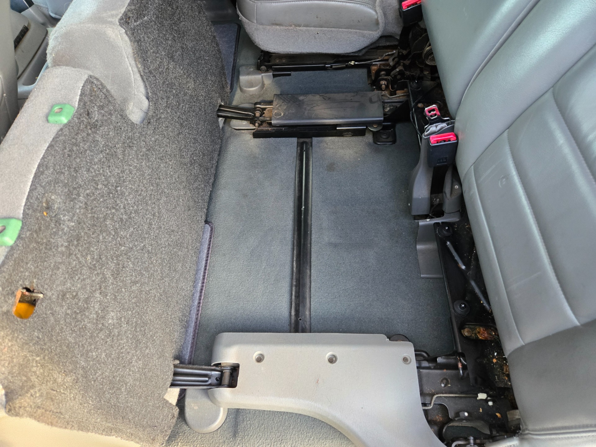 2003 Ford Excursion 85
