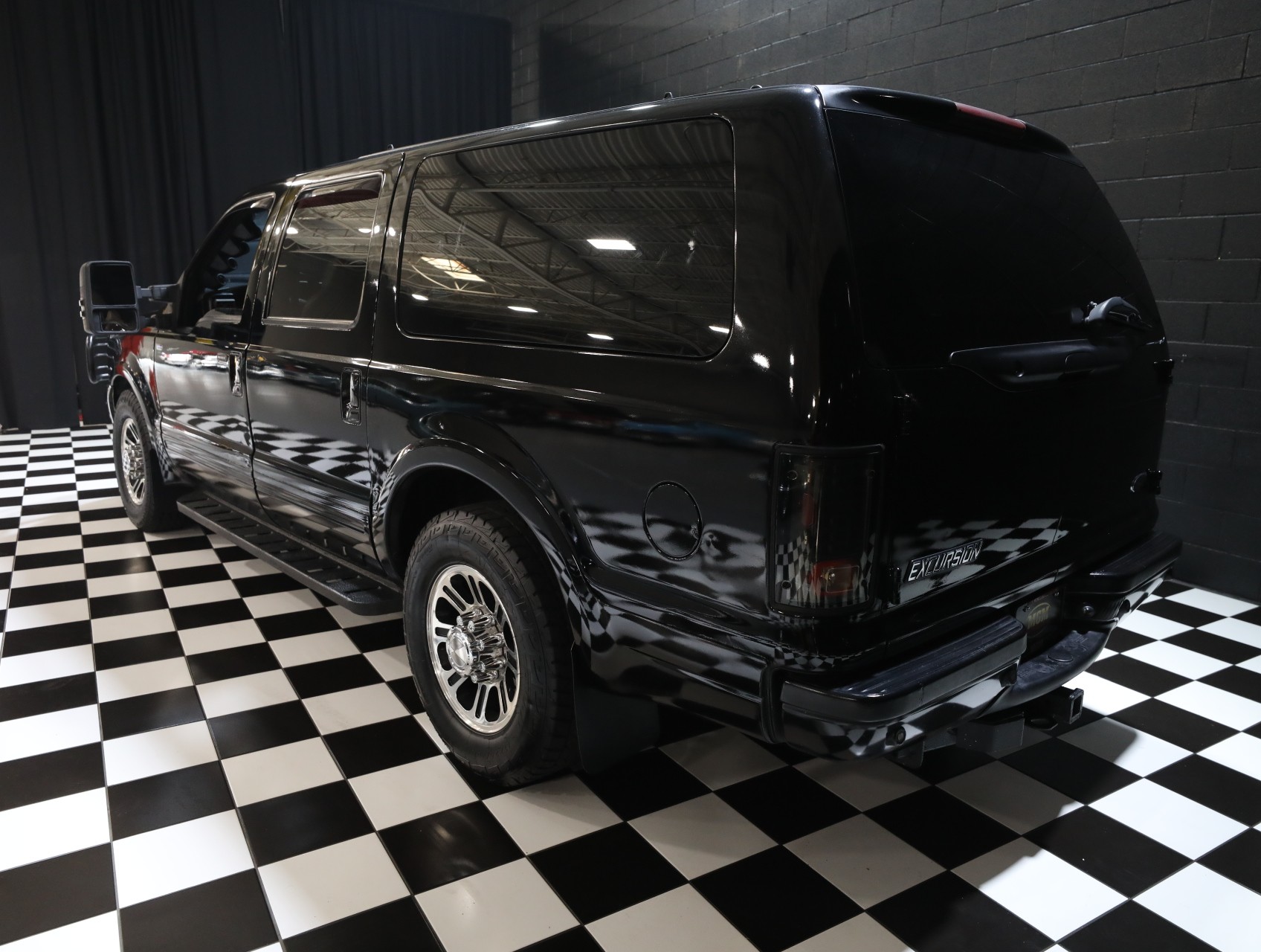 2001 Ford Excursion 23