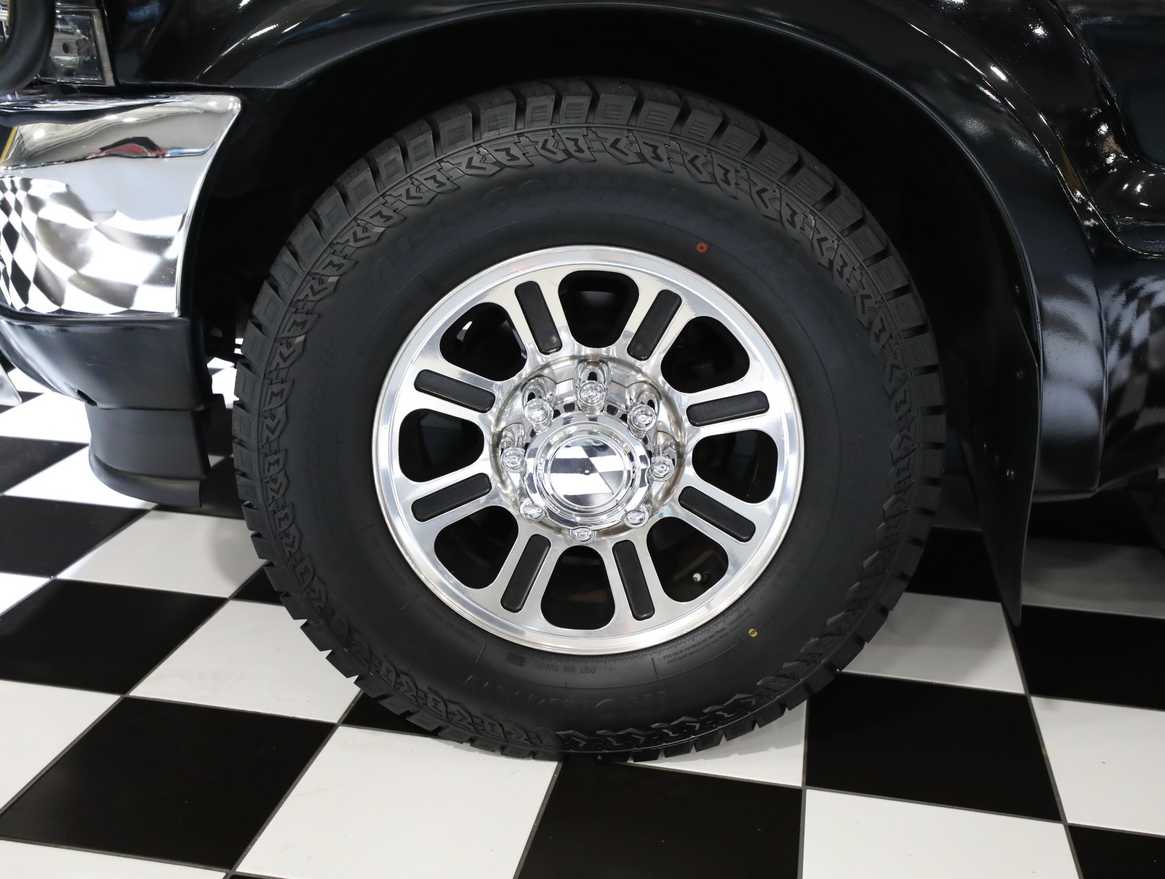 2001 Ford Excursion 29