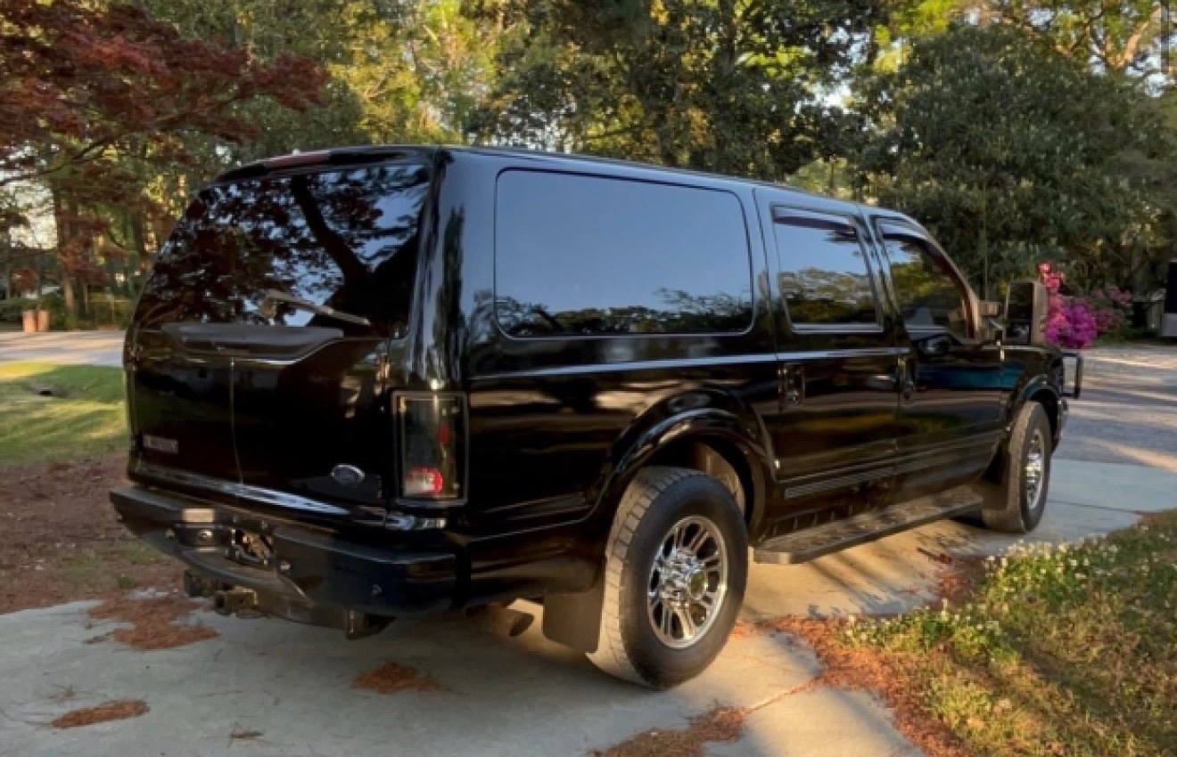 2001 Ford Excursion 2