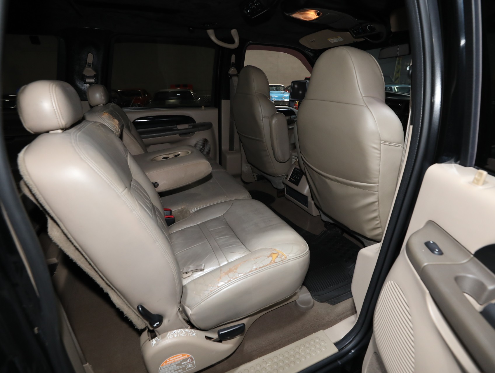2001 Ford Excursion 38