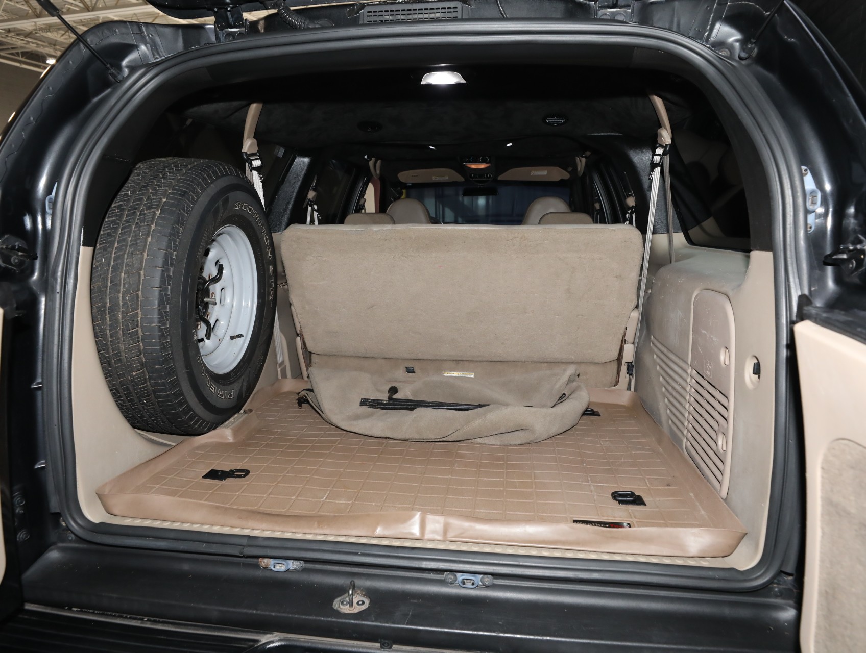 2001 Ford Excursion 43