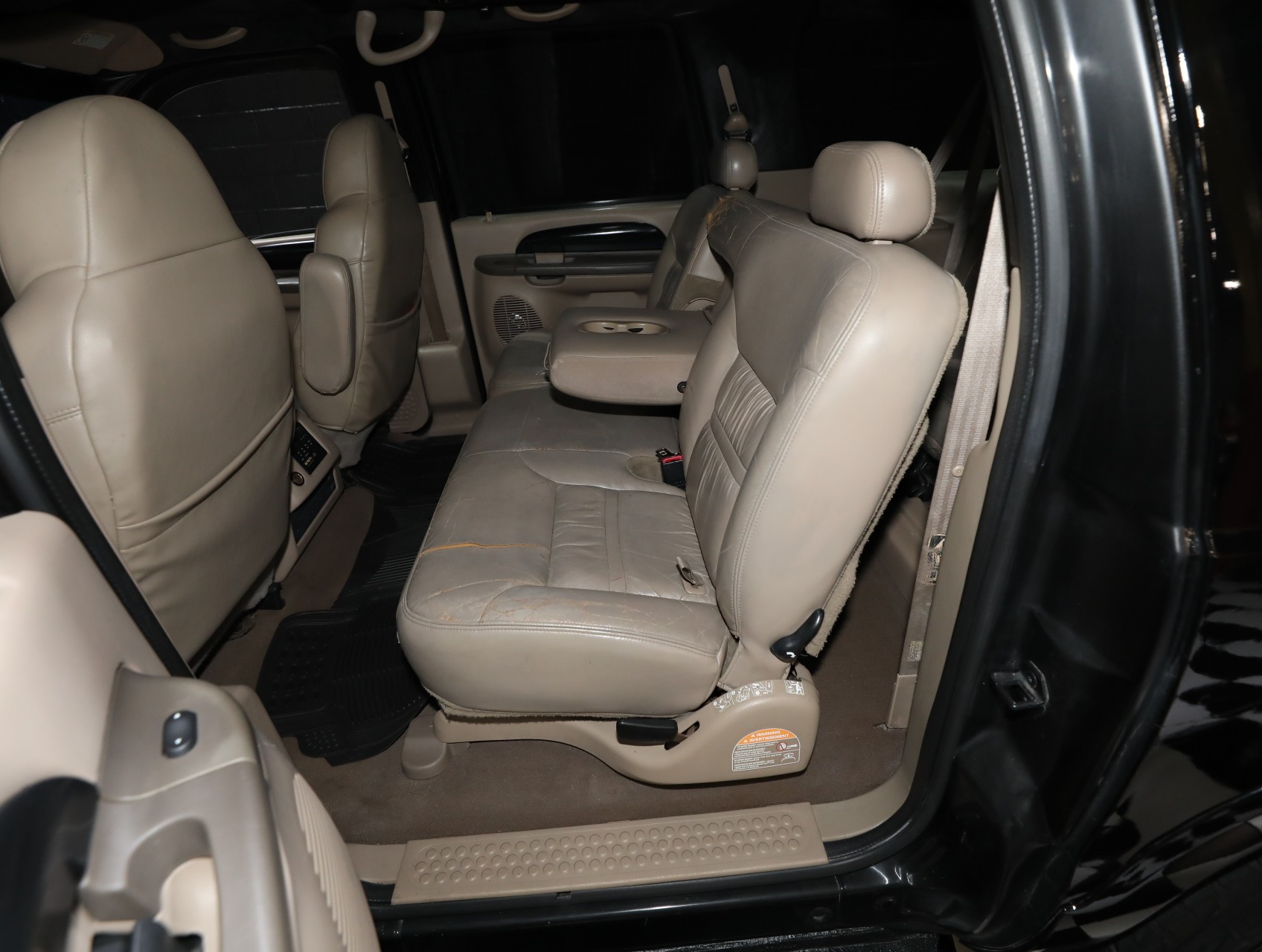 2001 Ford Excursion 48