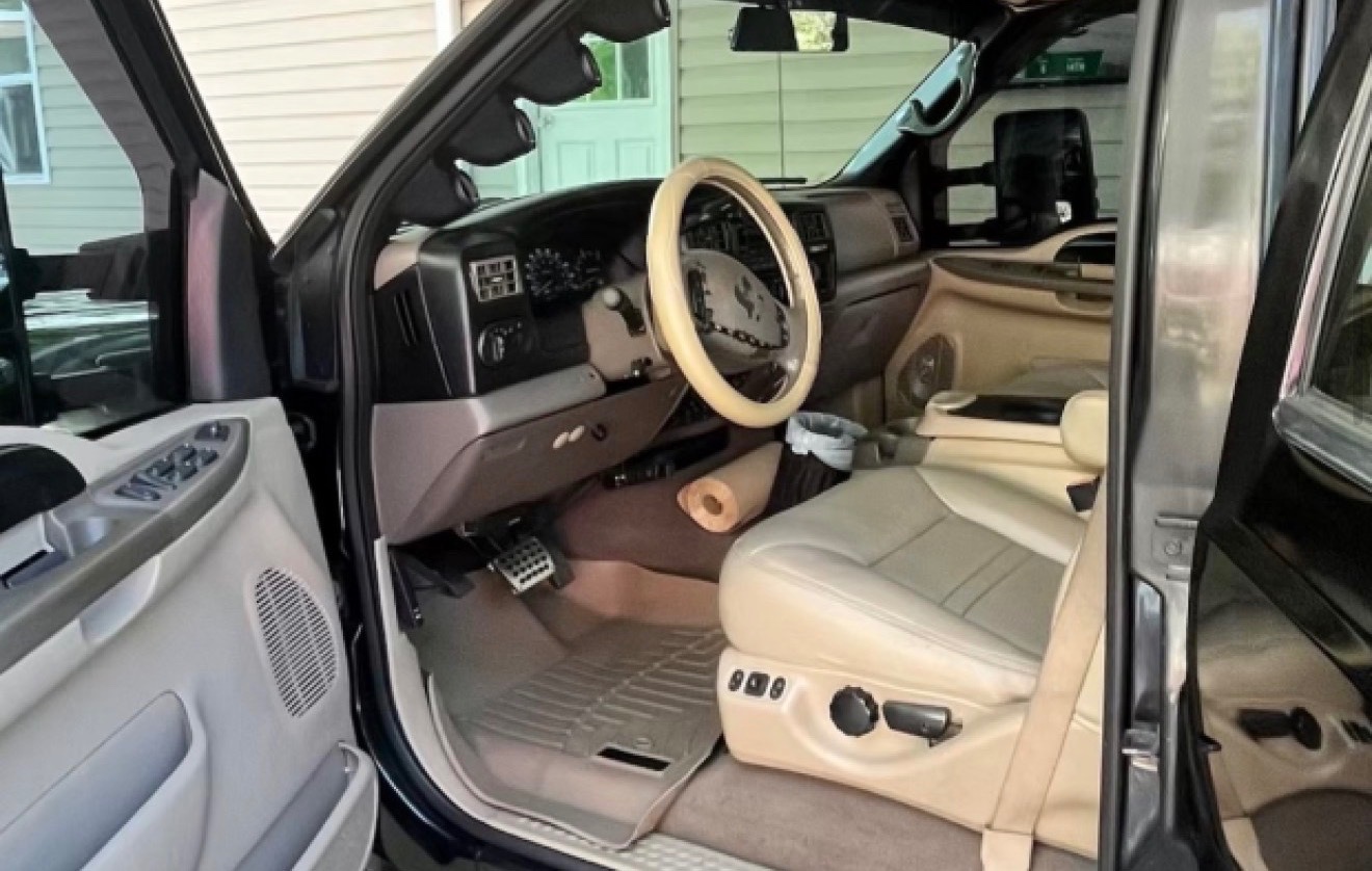 2001 Ford Excursion 5