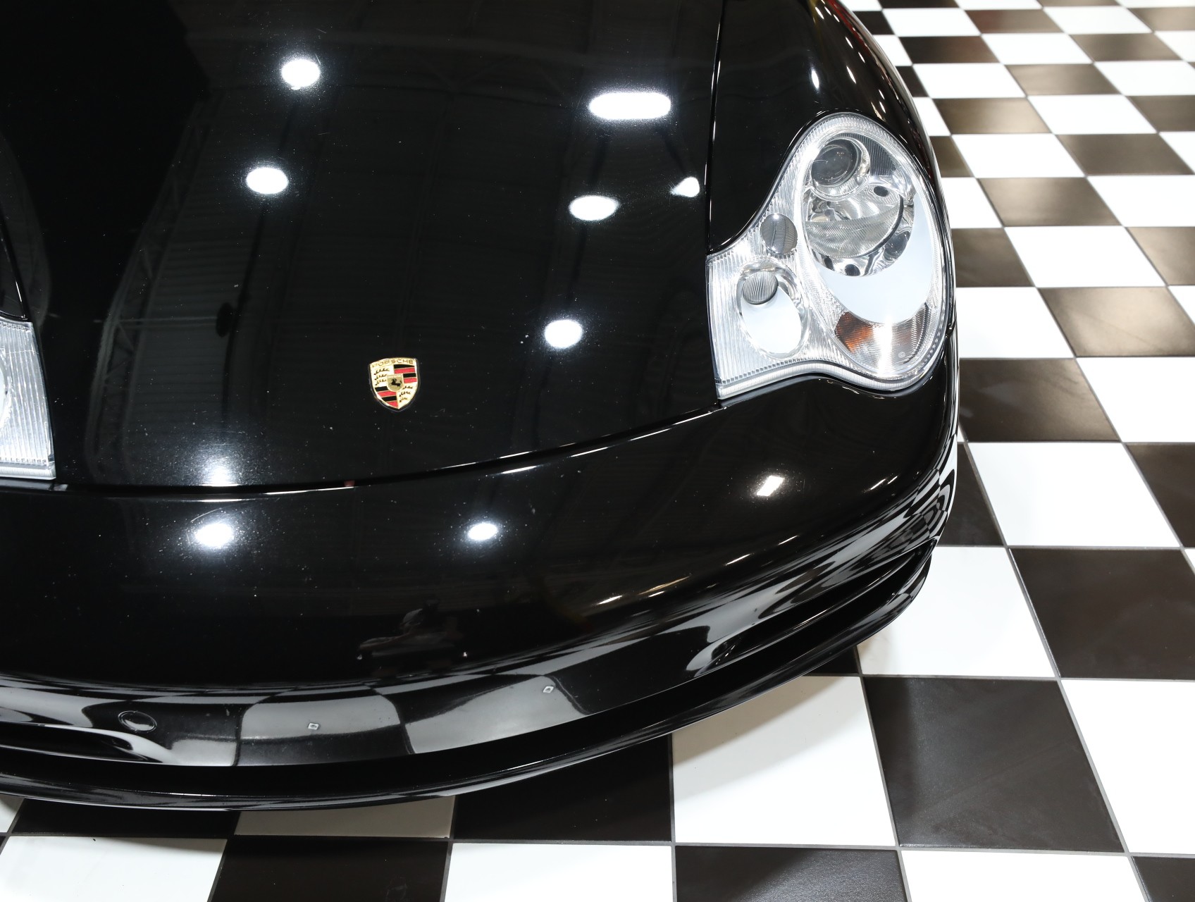 2003 Porsche 911 17