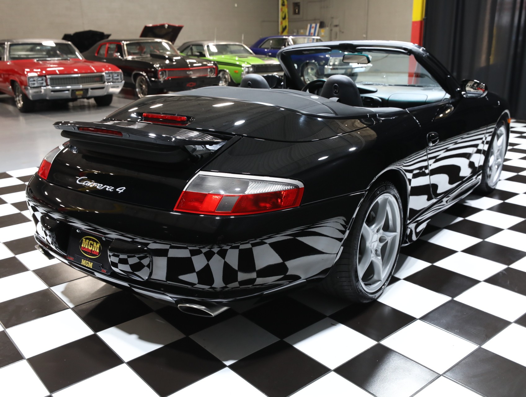 2003 Porsche 911 25