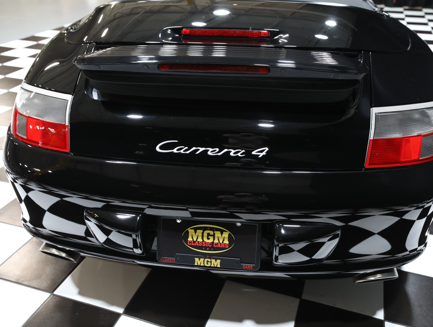 2003 Porsche 911 27