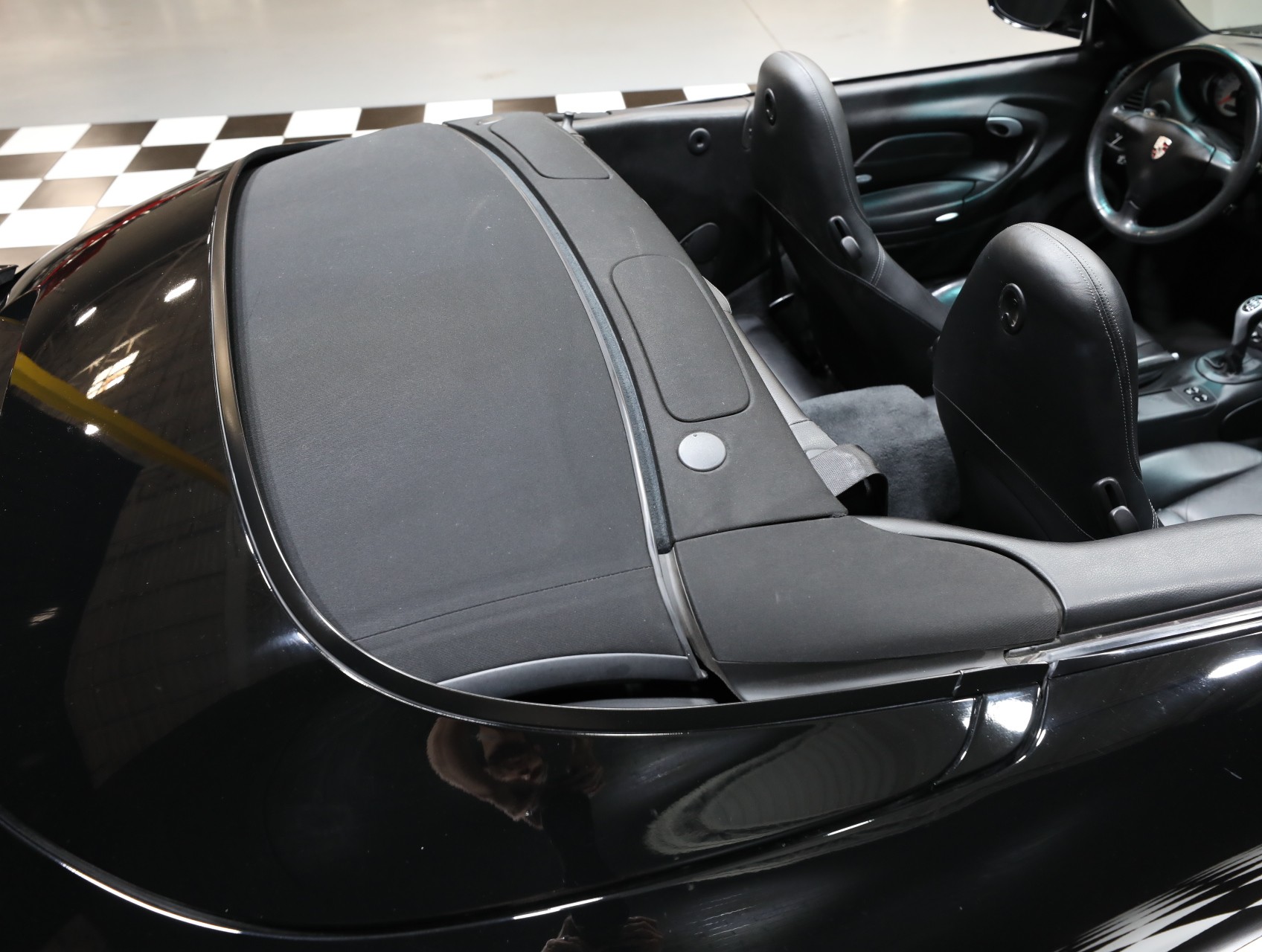 2003 Porsche 911 41