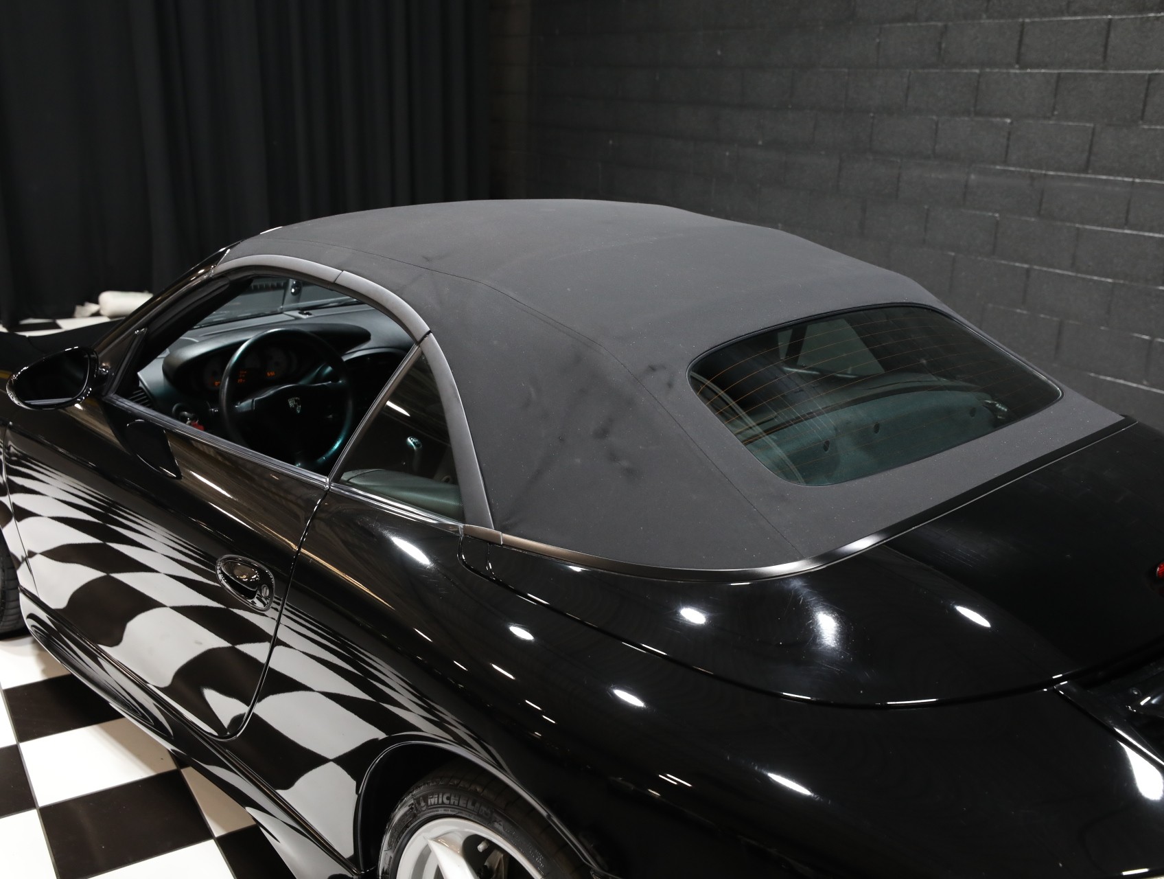 2003 Porsche 911 9