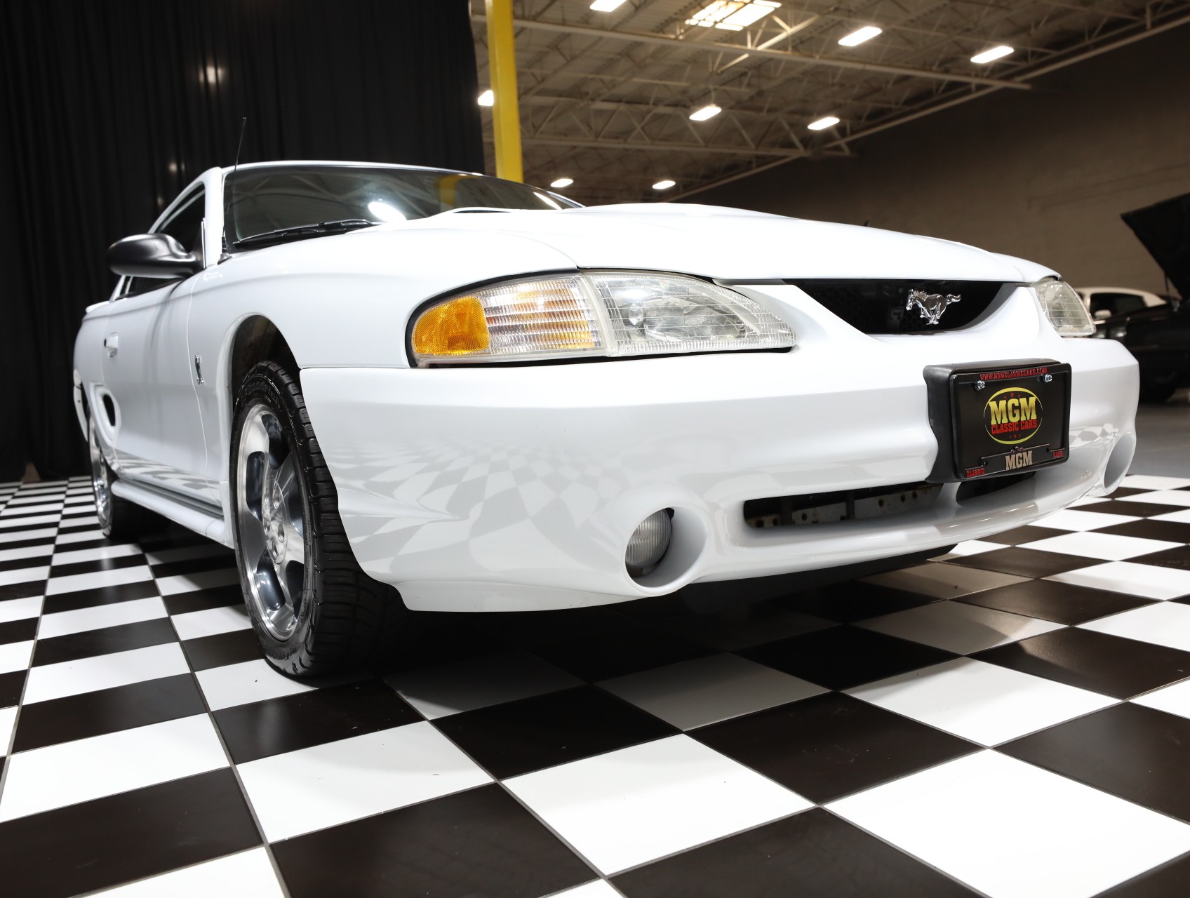1996 Ford Mustang SVT Cobra 15