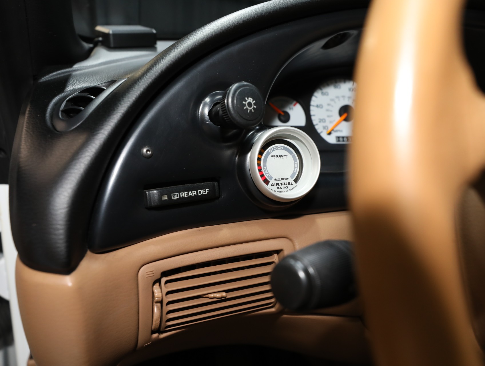 1996 Ford Mustang SVT Cobra 58