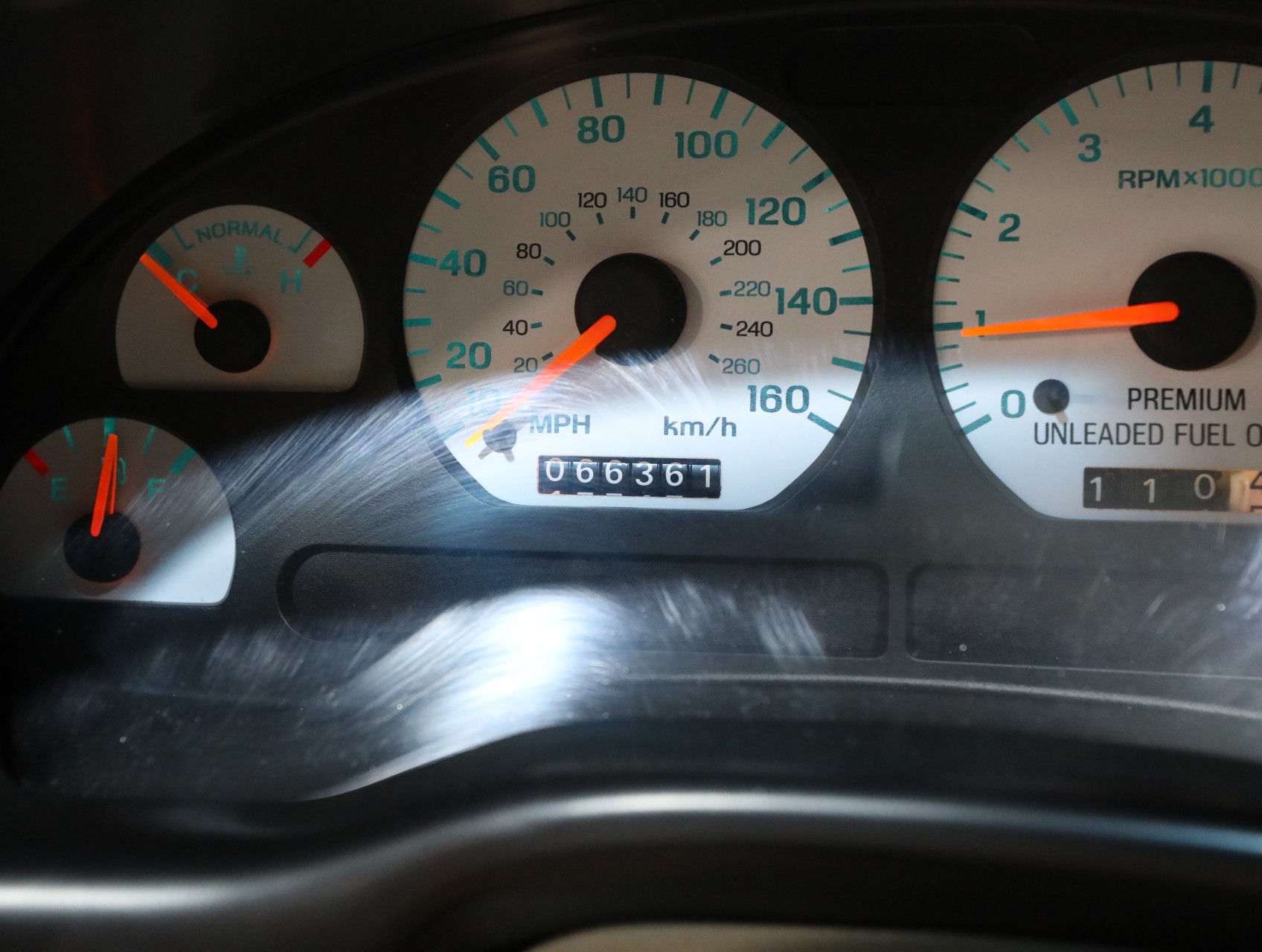 1996 Ford Mustang SVT Cobra 61
