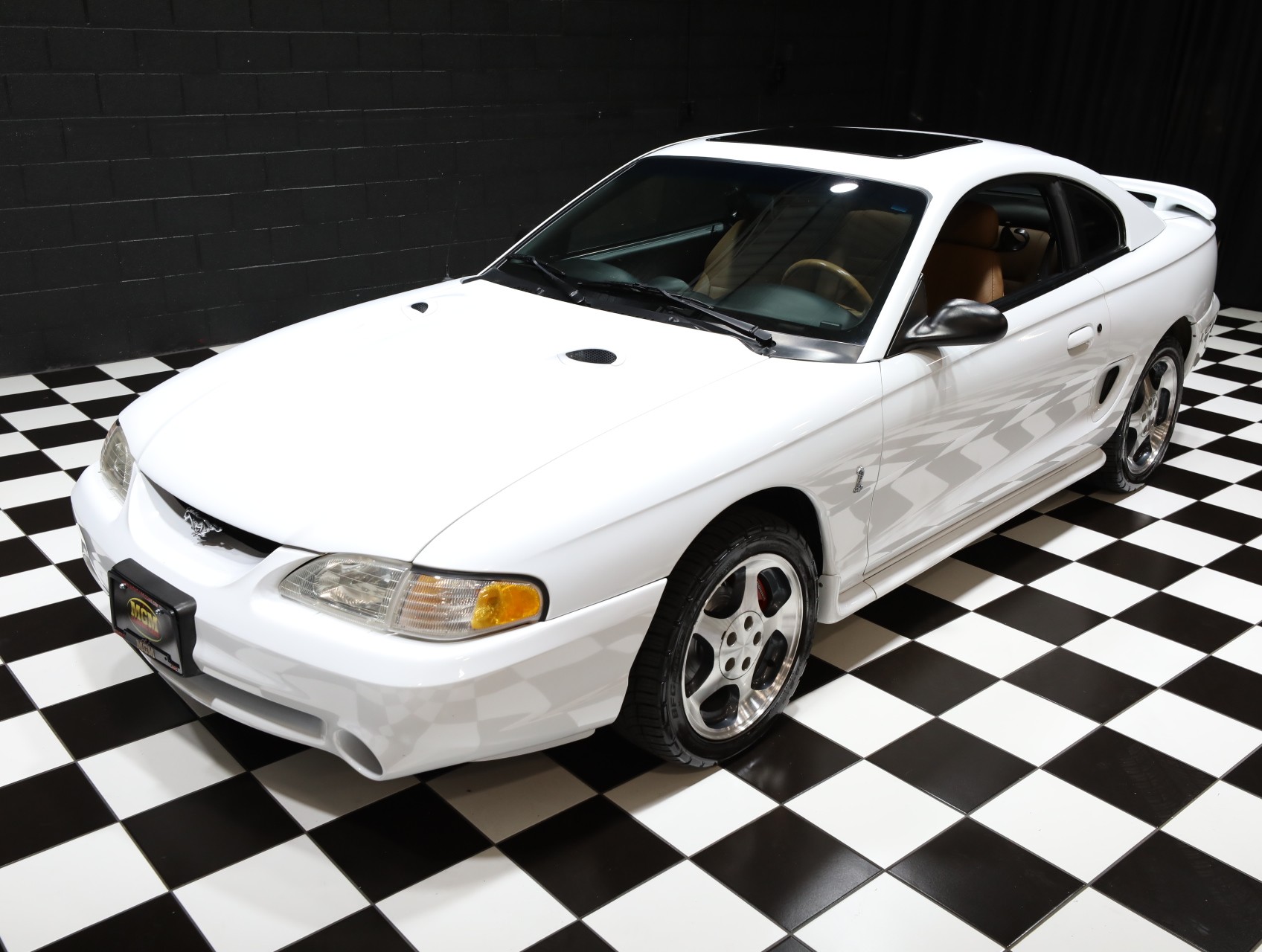 1996 Ford Mustang SVT Cobra 6