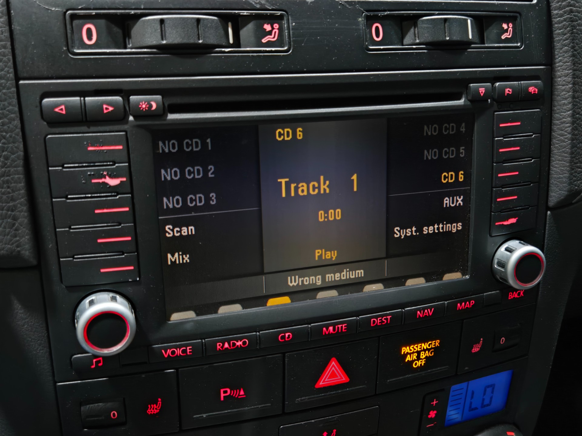 2006 Volkswagen Touareg 128