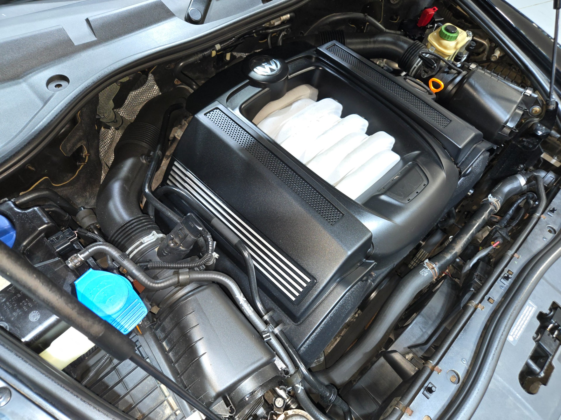 2006 Volkswagen Touareg 73