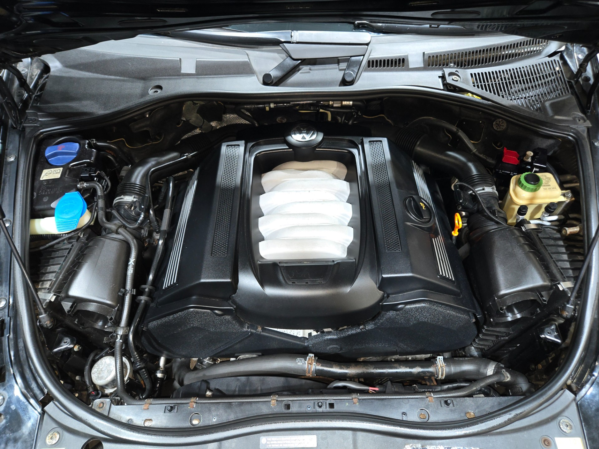 2006 Volkswagen Touareg 8
