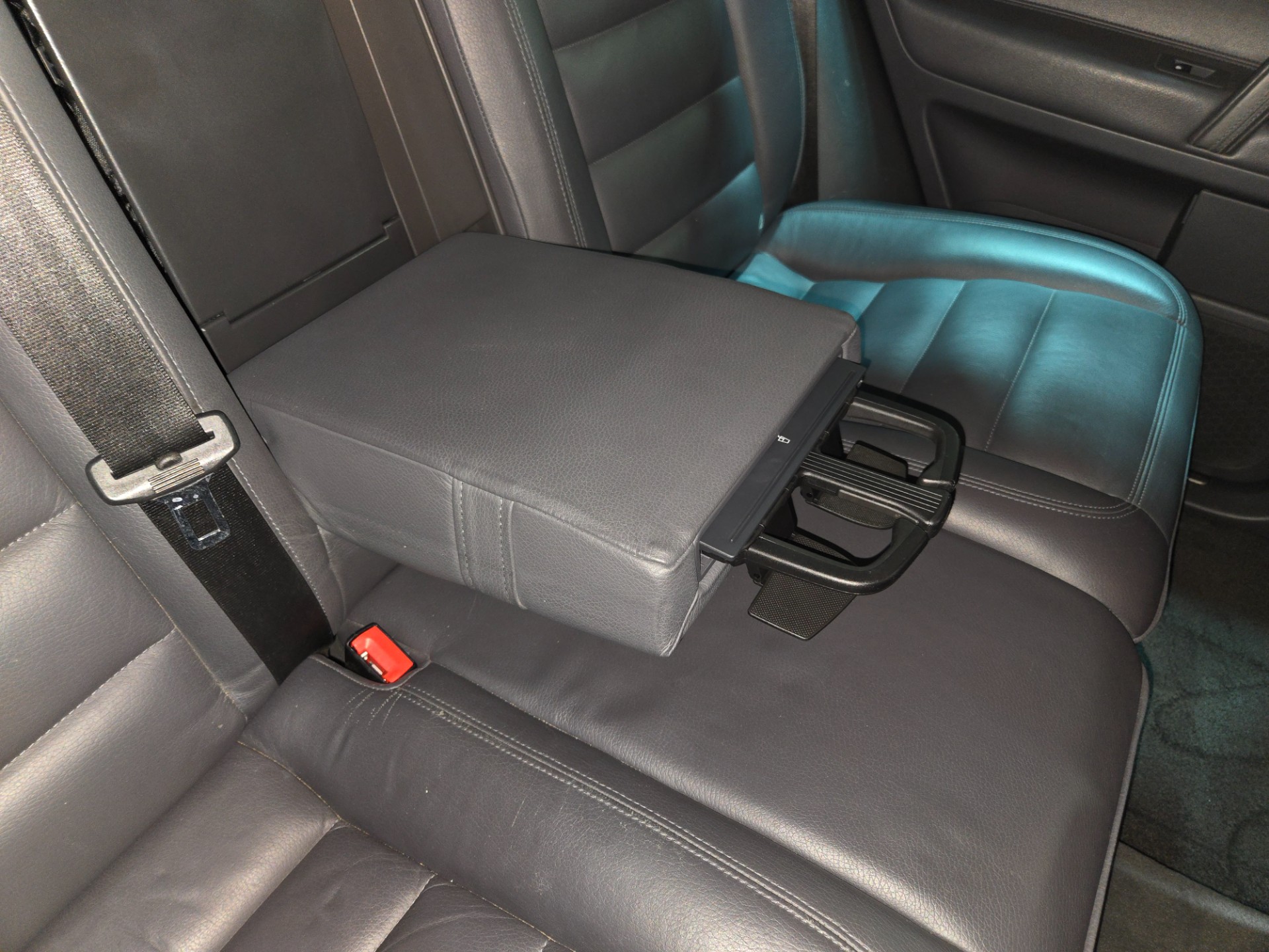 2006 Volkswagen Touareg 93