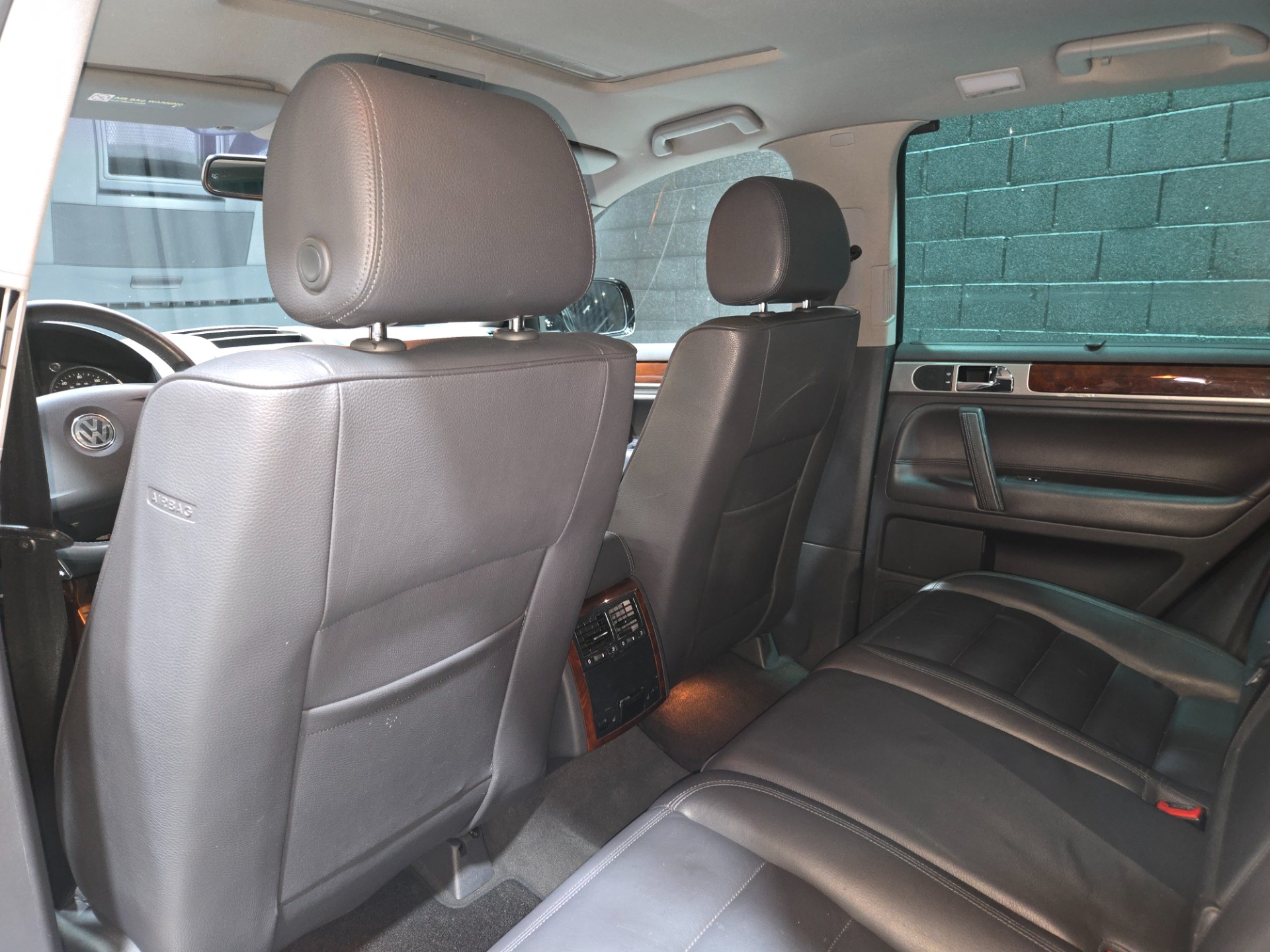 2006 Volkswagen Touareg 98