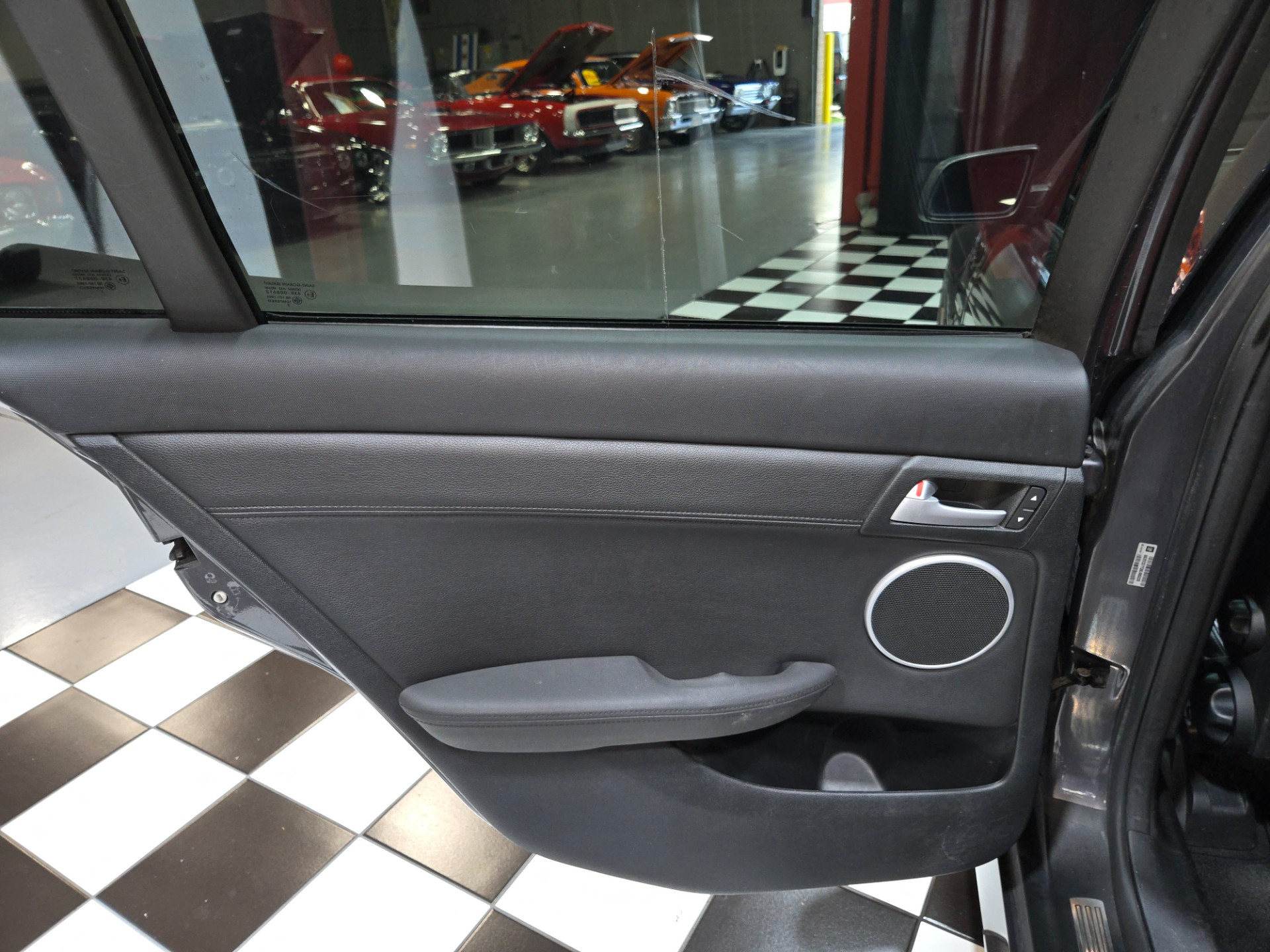 2008 Pontiac G8 102