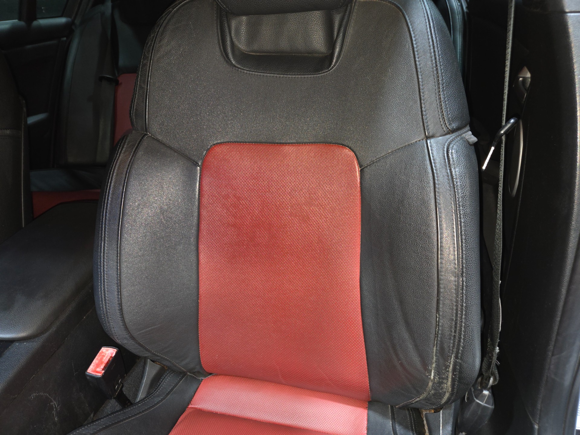 2008 Pontiac G8 109