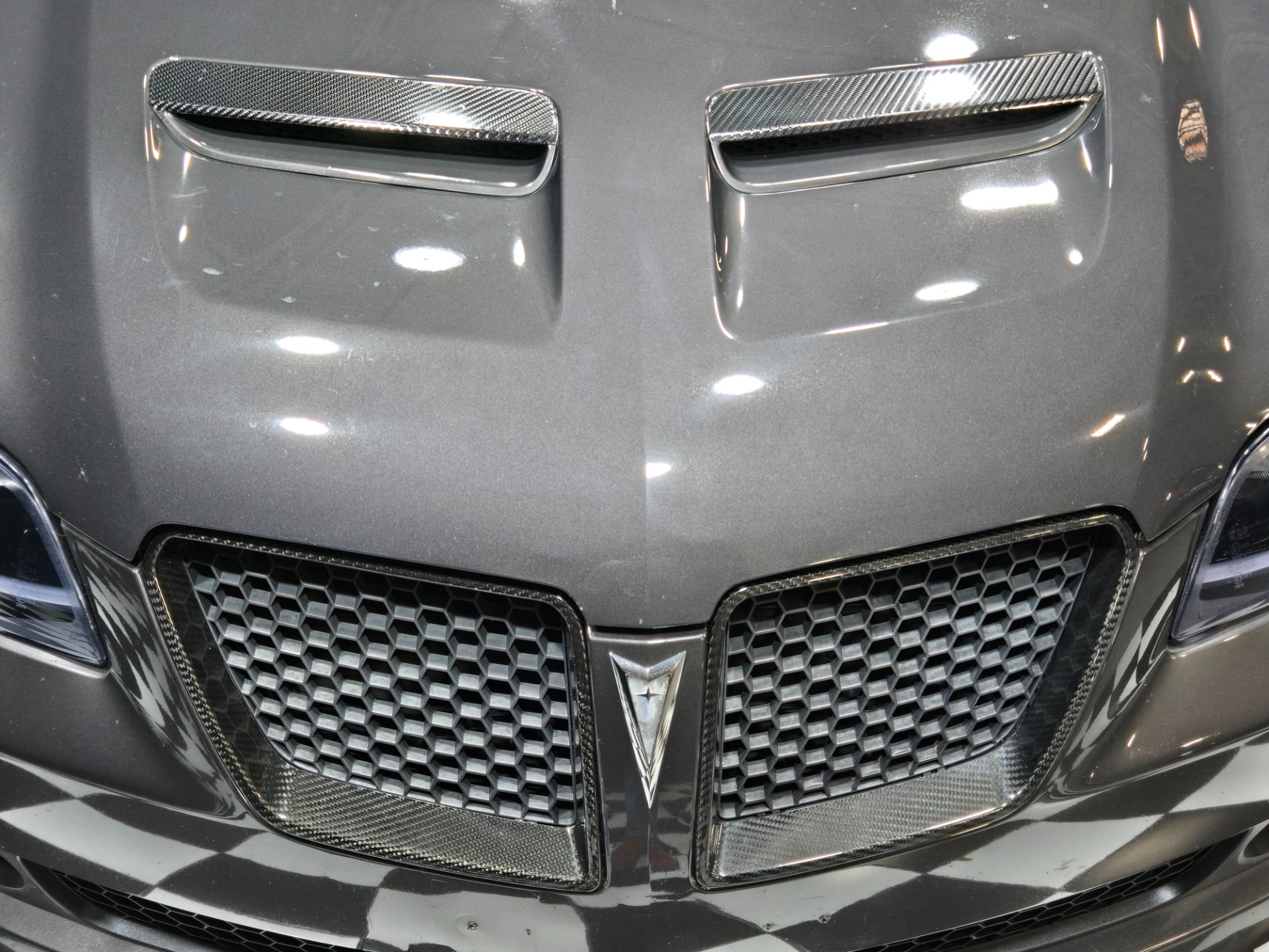 2008 Pontiac G8 11