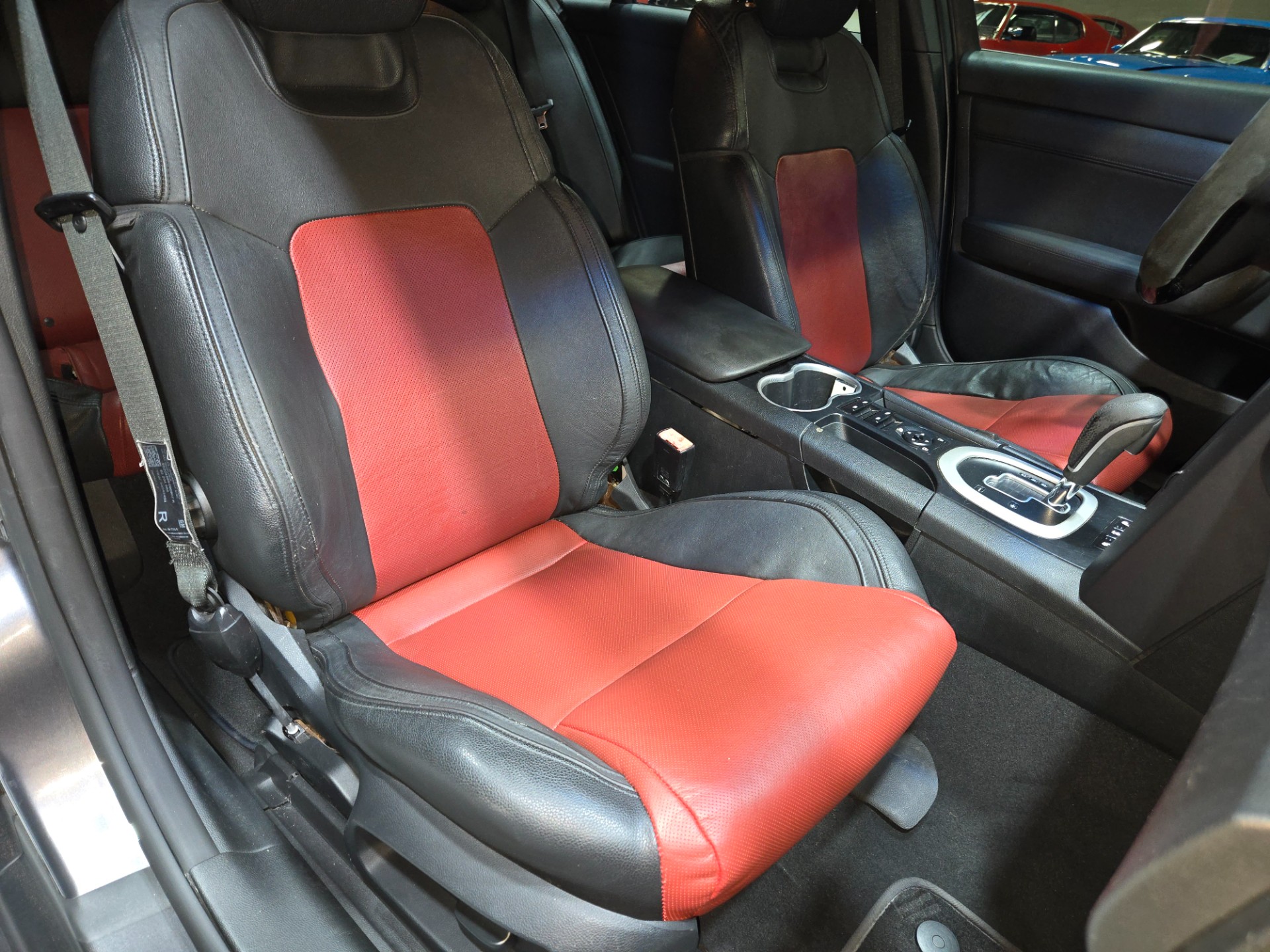 2008 Pontiac G8 14