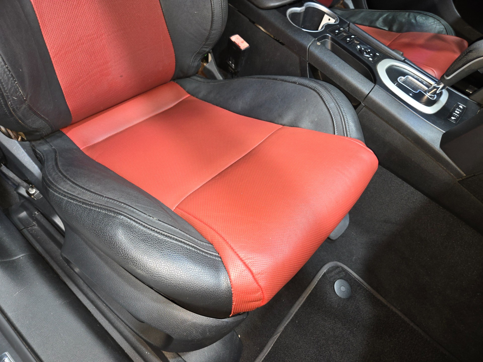 2008 Pontiac G8 90