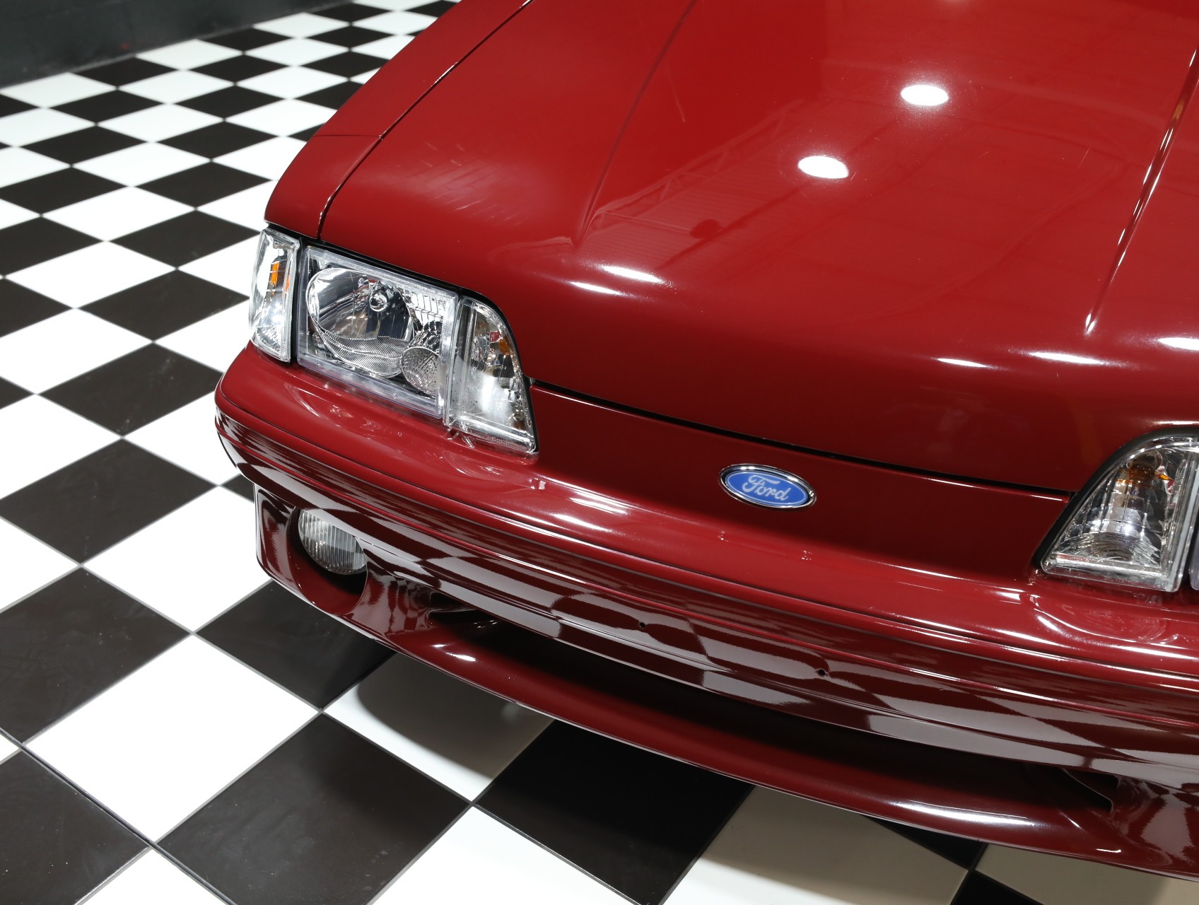 1990 Ford Mustang 13