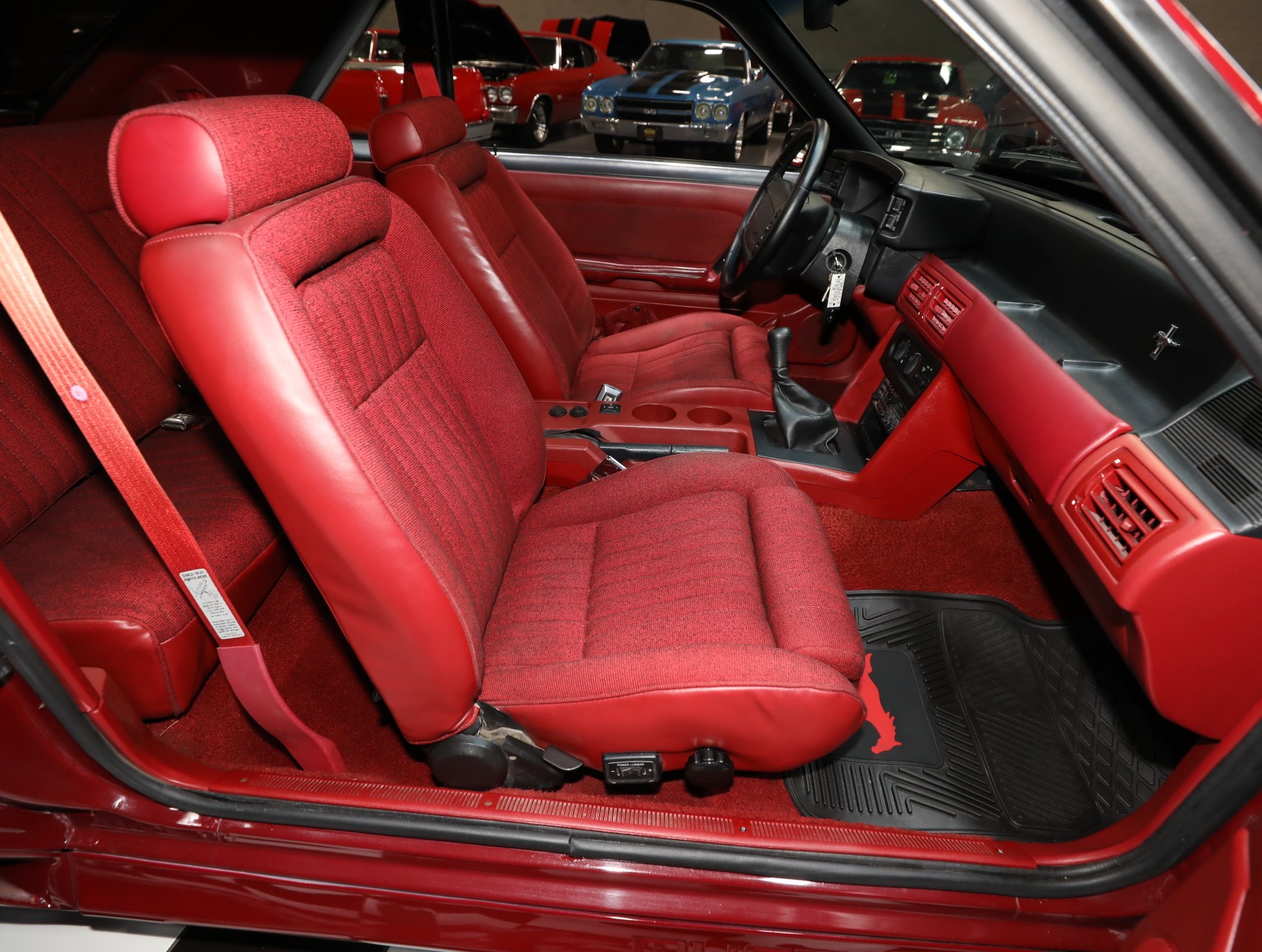 1990 Ford Mustang 41