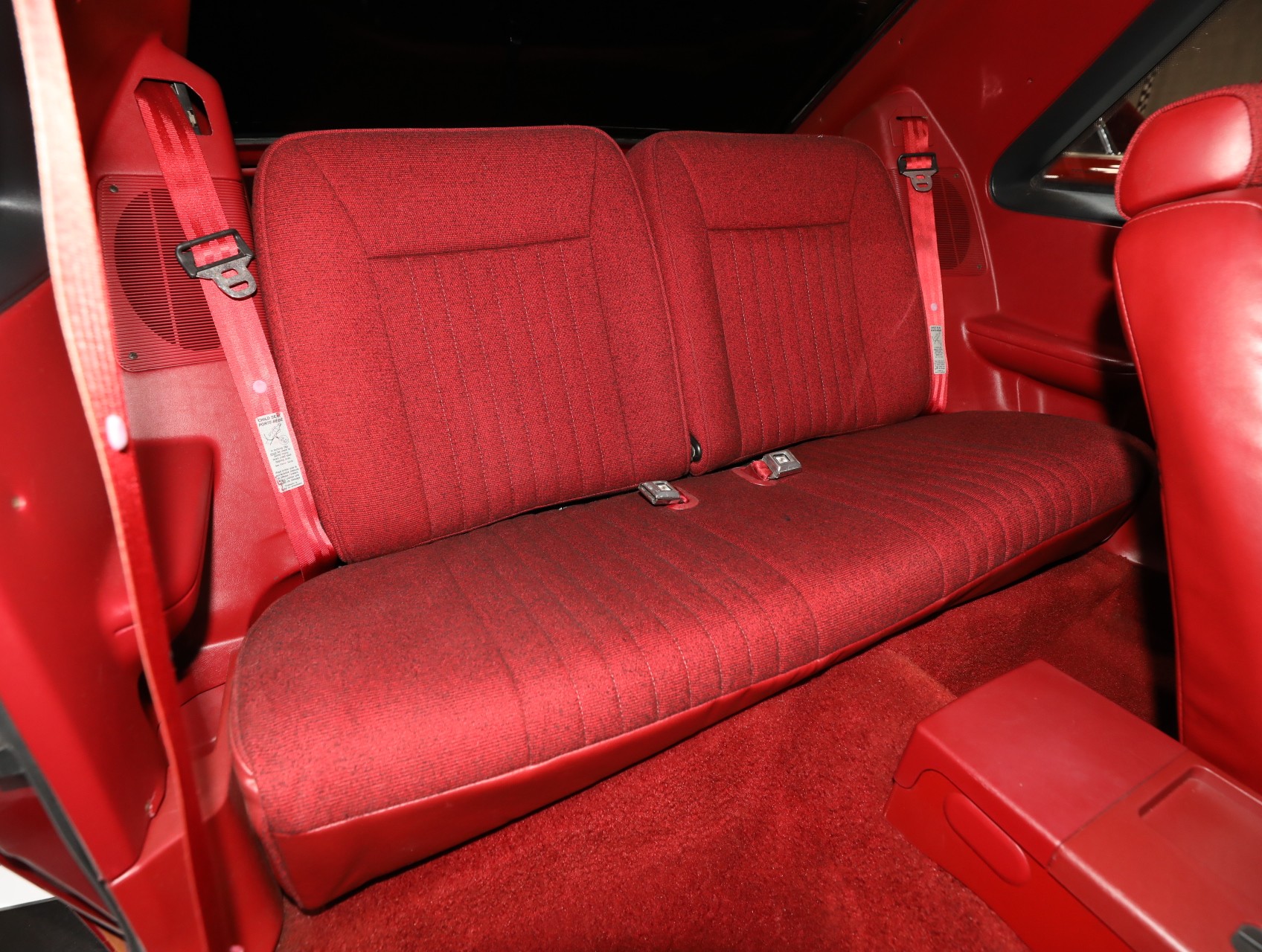 1990 Ford Mustang 42