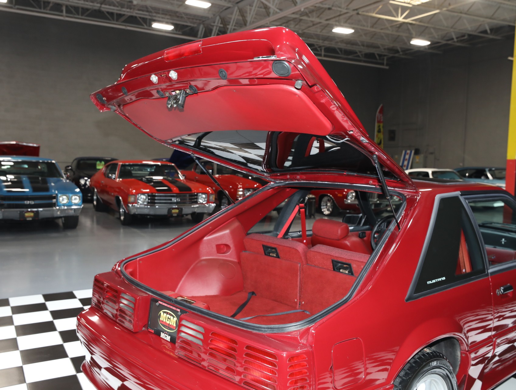 1990 Ford Mustang 43