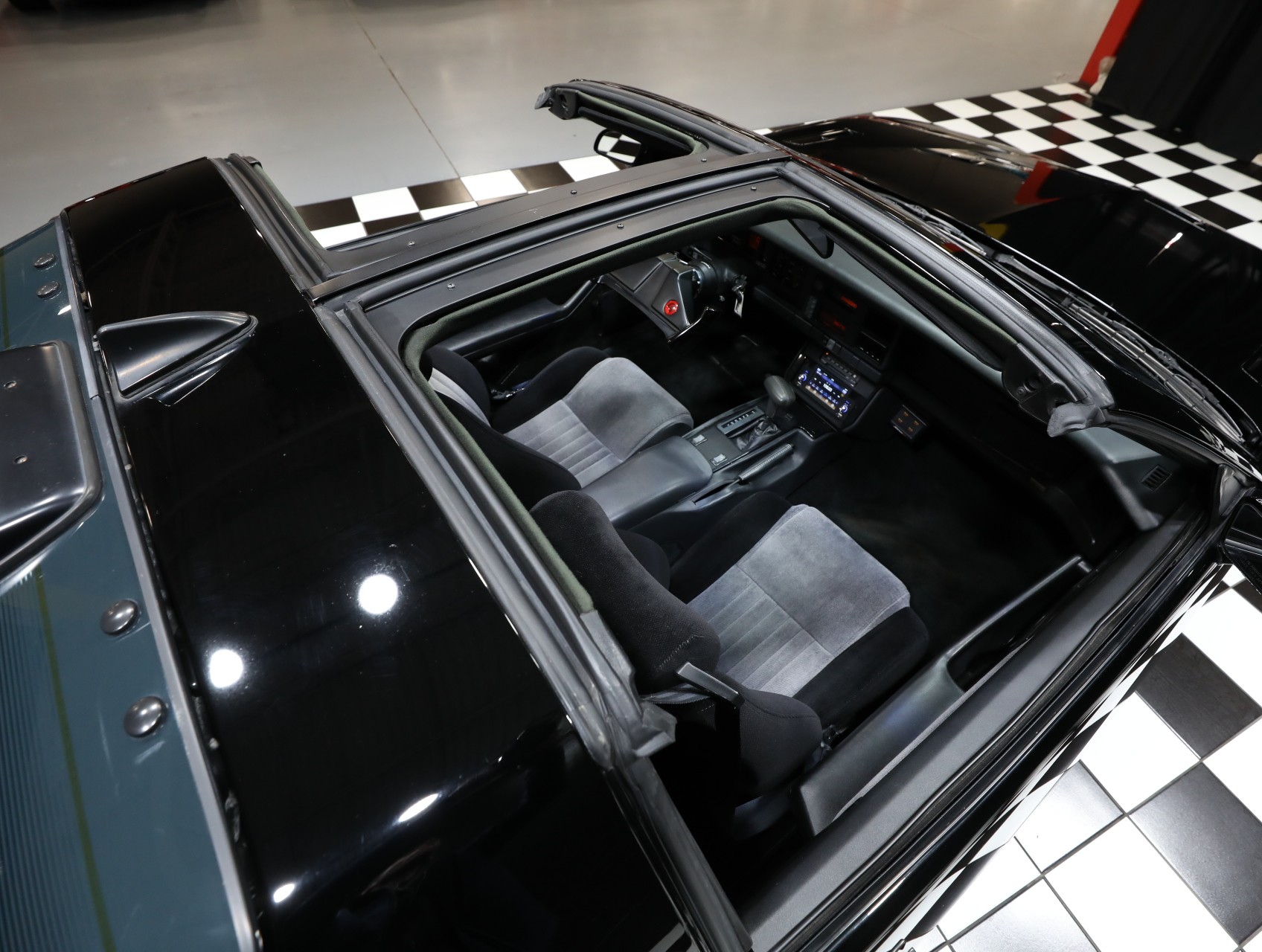 1986 Pontiac Firebird 48