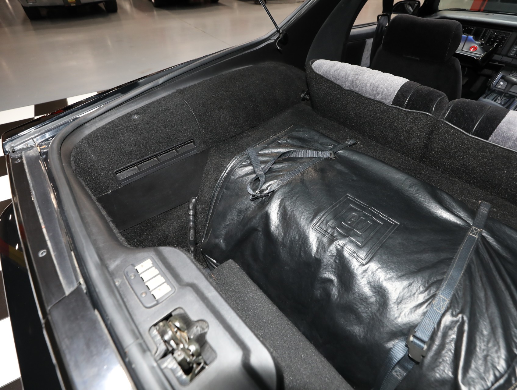 1986 Pontiac Firebird 59