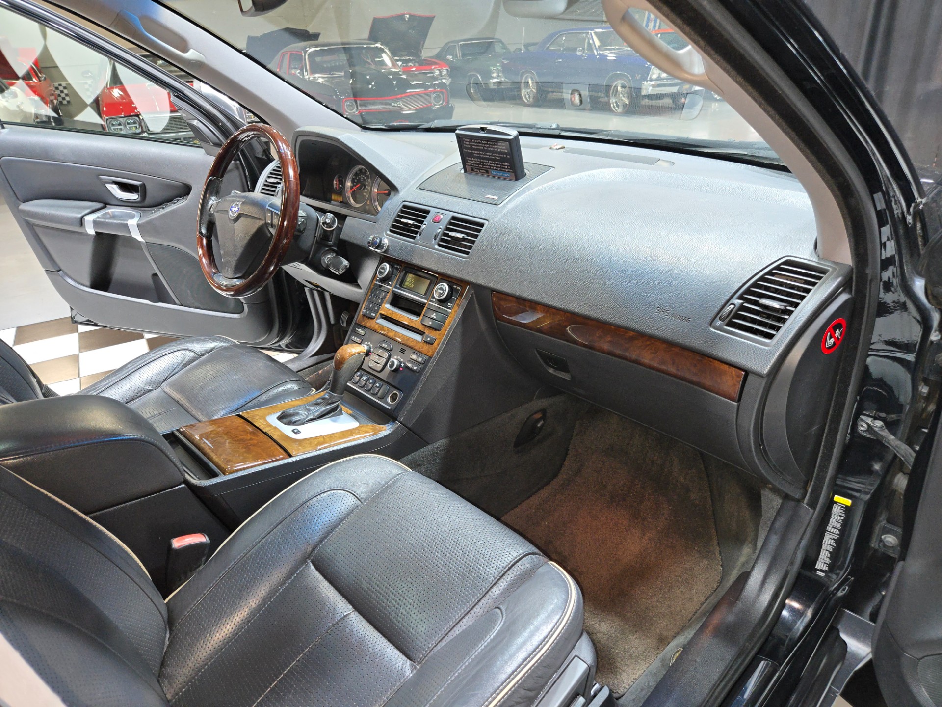 2009 Volvo XC90 11