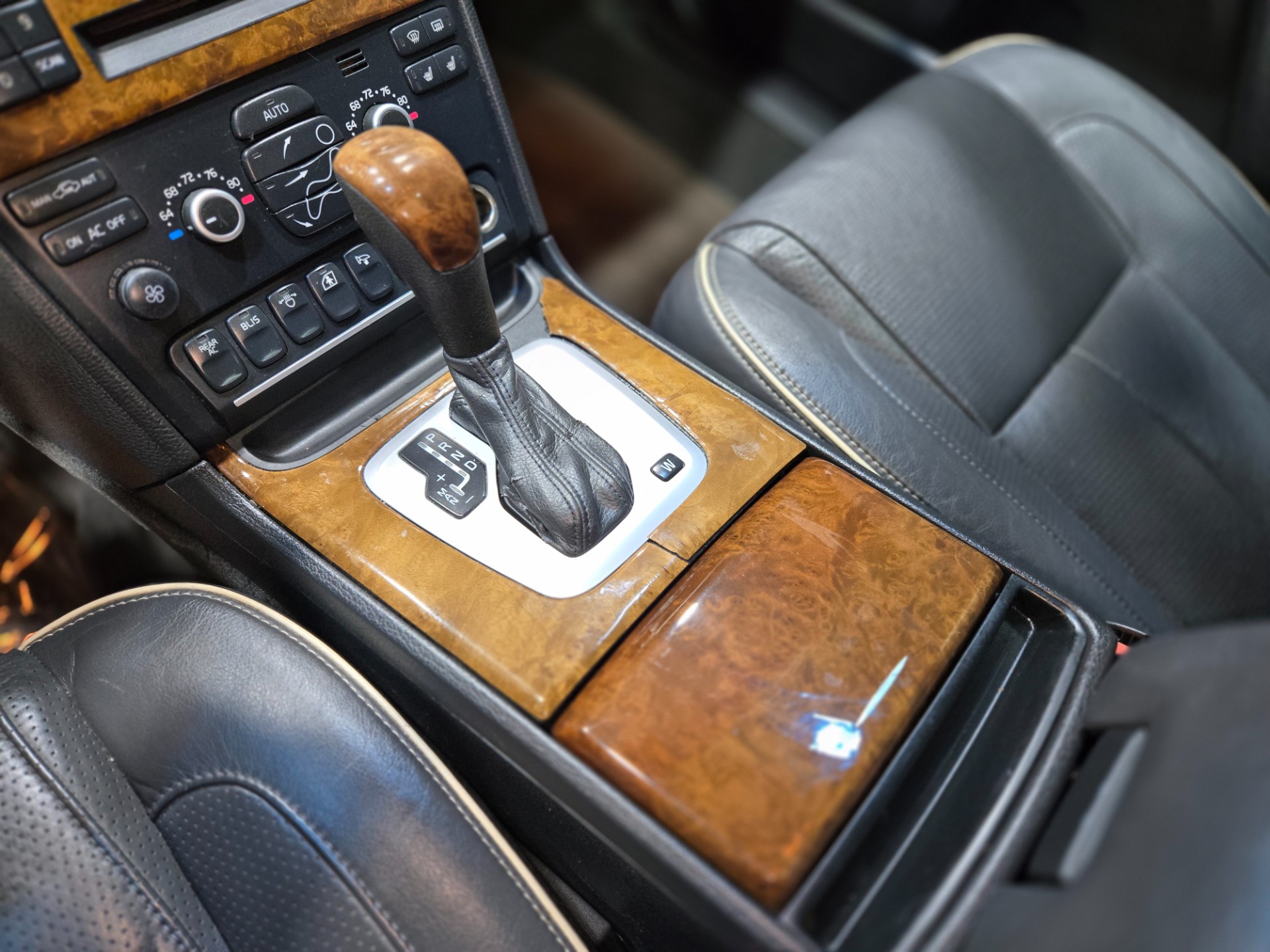 2009 Volvo XC90 96