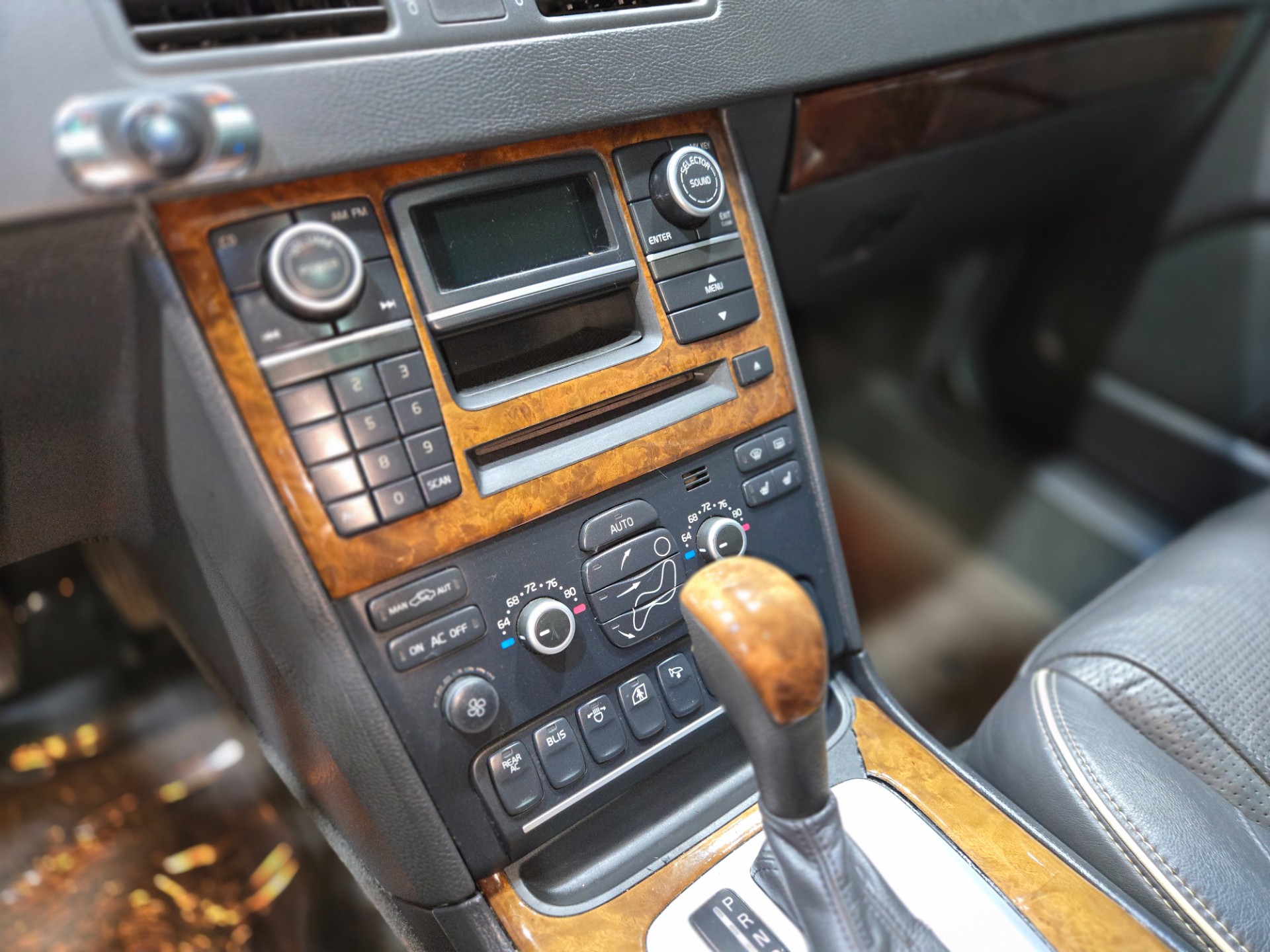2009 Volvo XC90 97