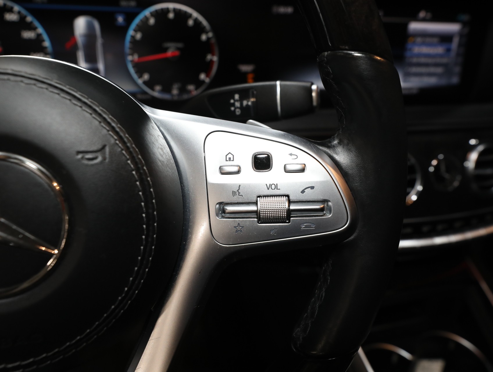 2019 Mercedes-Benz S-Class 59