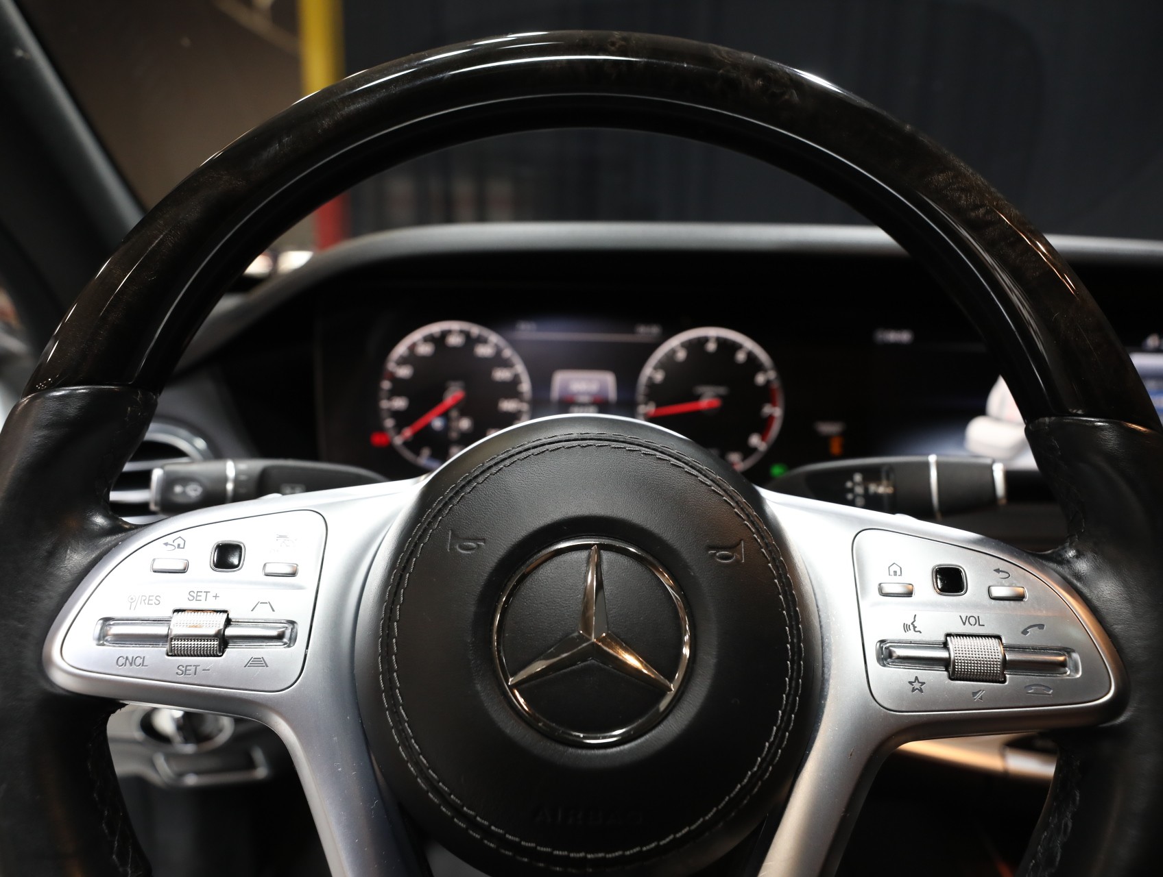 2019 Mercedes-Benz S-Class 62