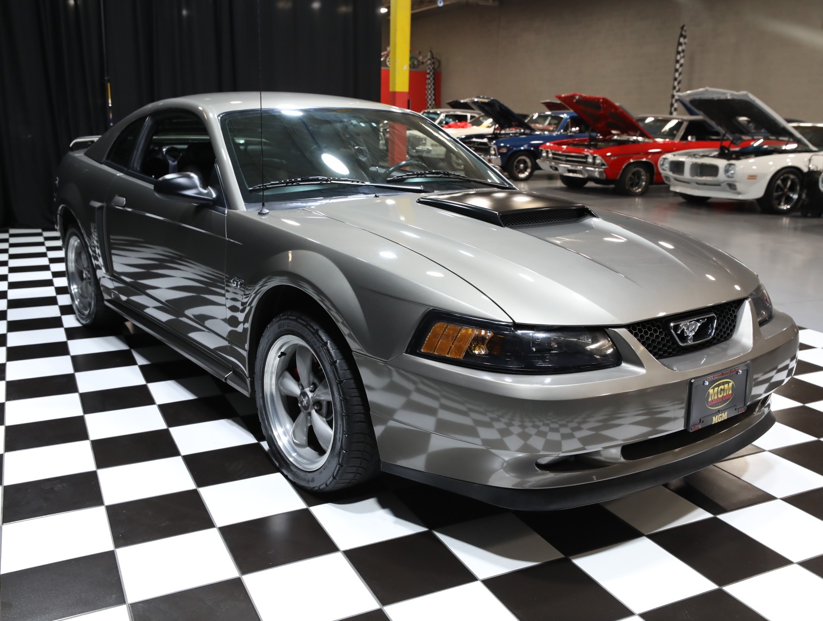 2002 Ford Mustang 14