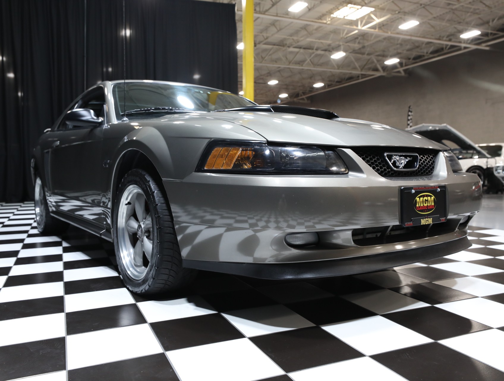 2002 Ford Mustang 15