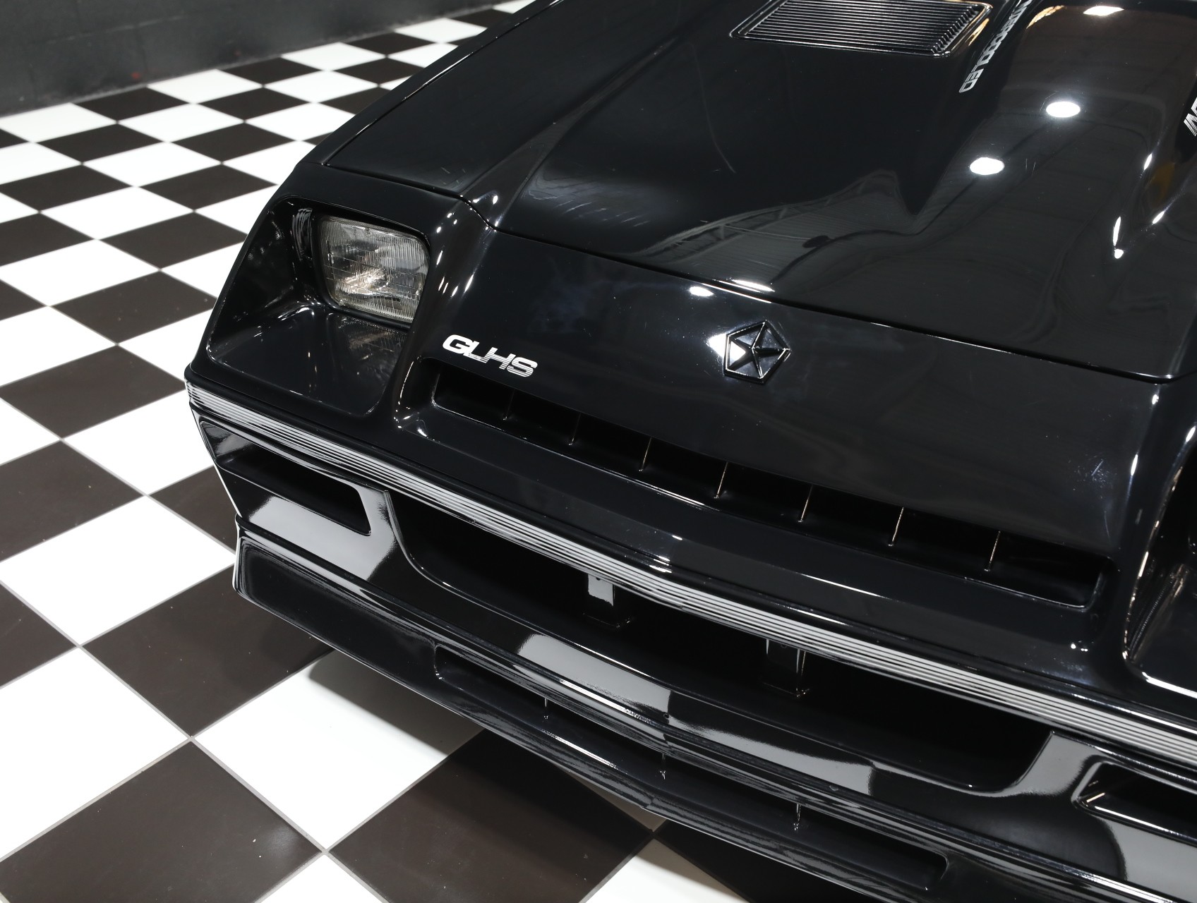 1987 Dodge Charger 13