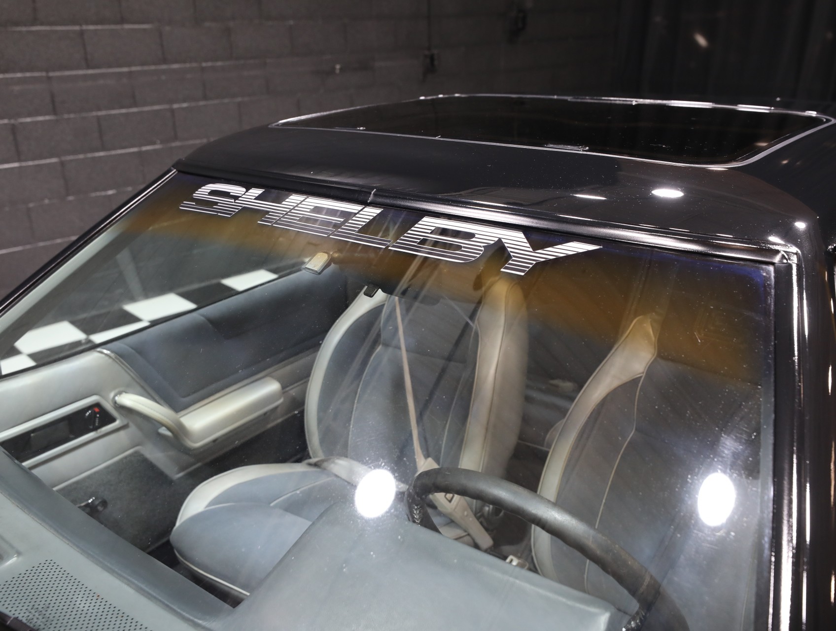 1987 Dodge Charger 36