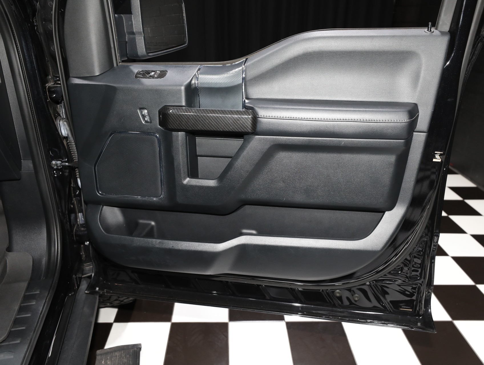 2020 Ford F-150 41