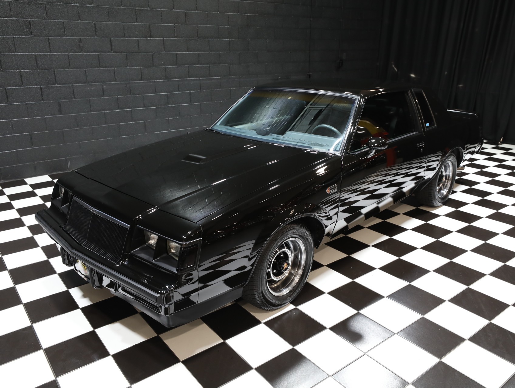 1986 Buick Grand National 7