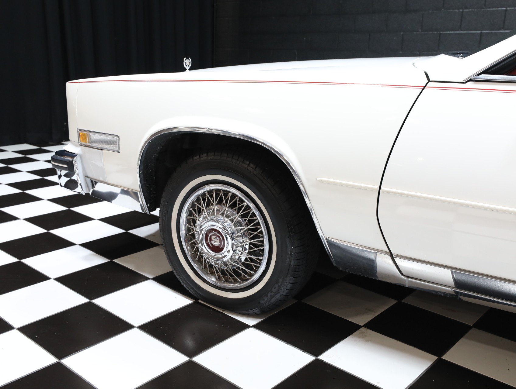 1985 Cadillac Eldorado 38