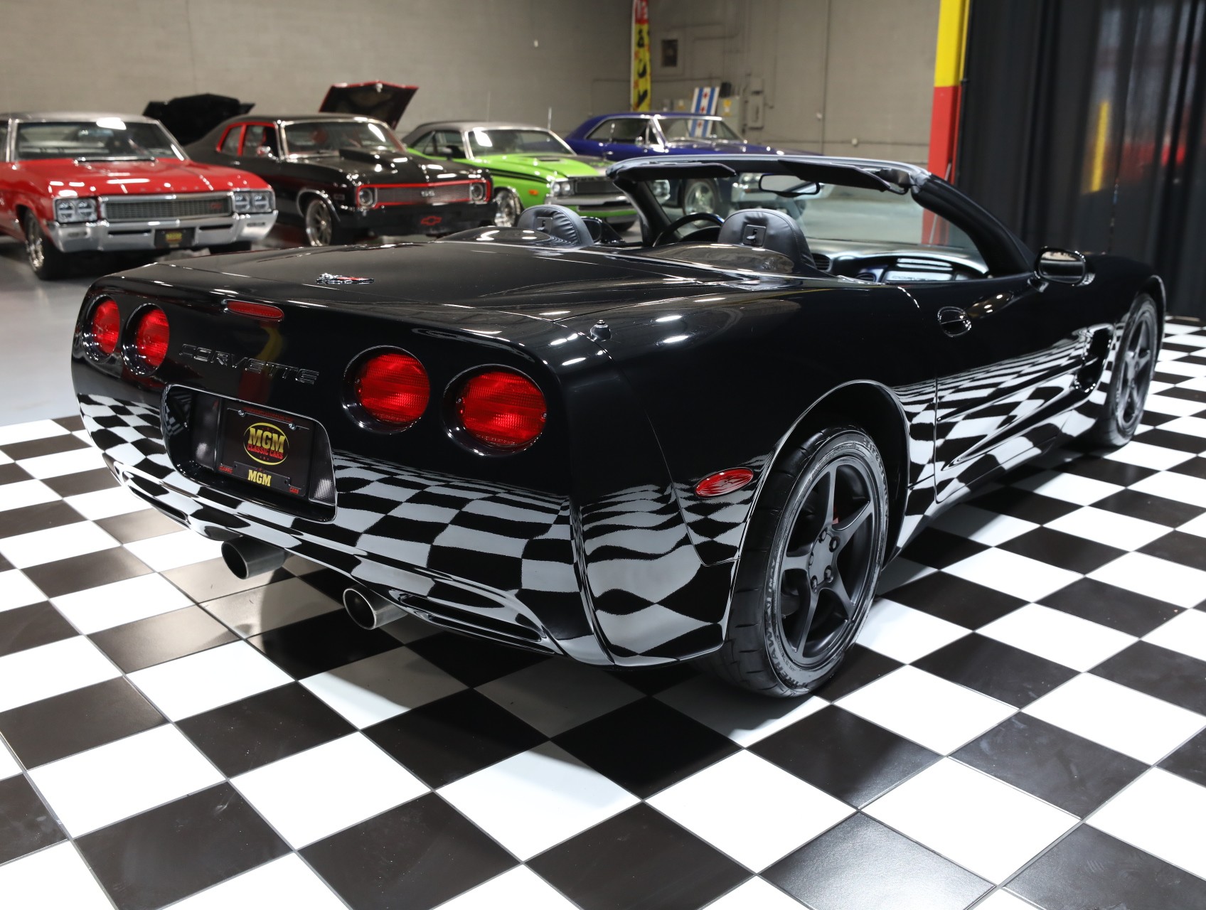 2001 Chevrolet Corvette 23